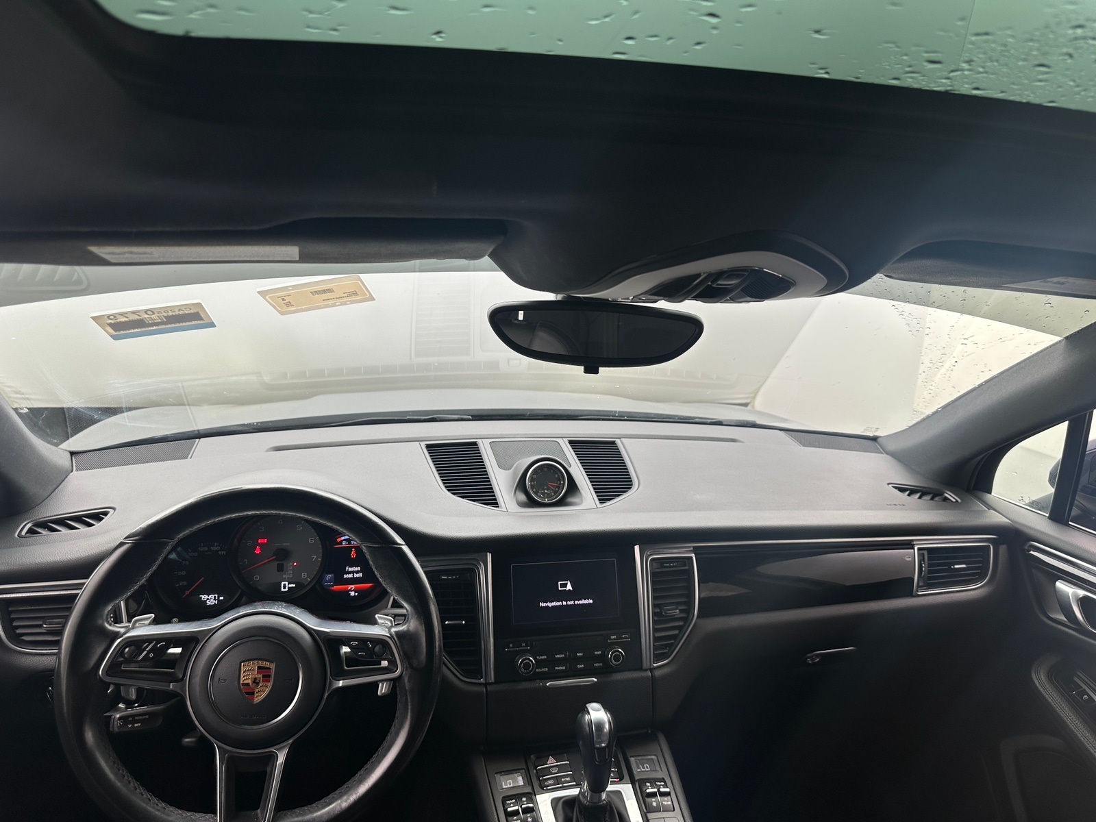 Thumbnail: 2018 Porsche Macan - 2