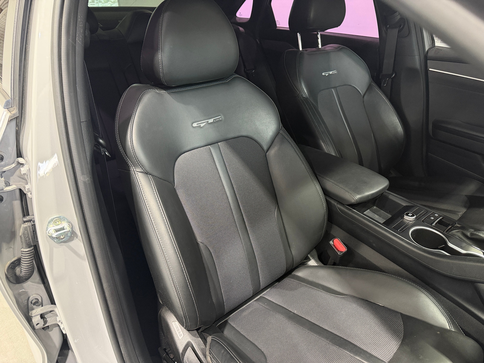 Thumbnail: 2021 Kia K5 - 2