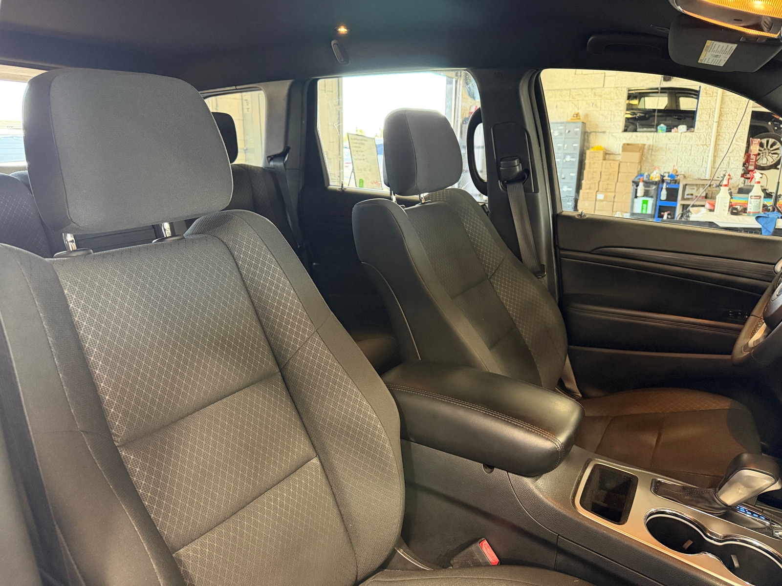 Thumbnail: 2019 Jeep Grand Cherokee - 2