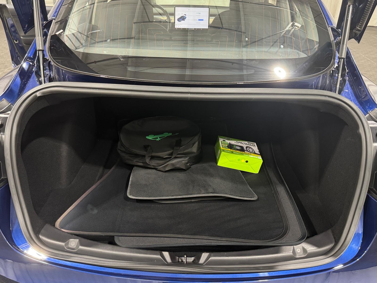 Thumbnail: 2018 Tesla Model 3 - 6