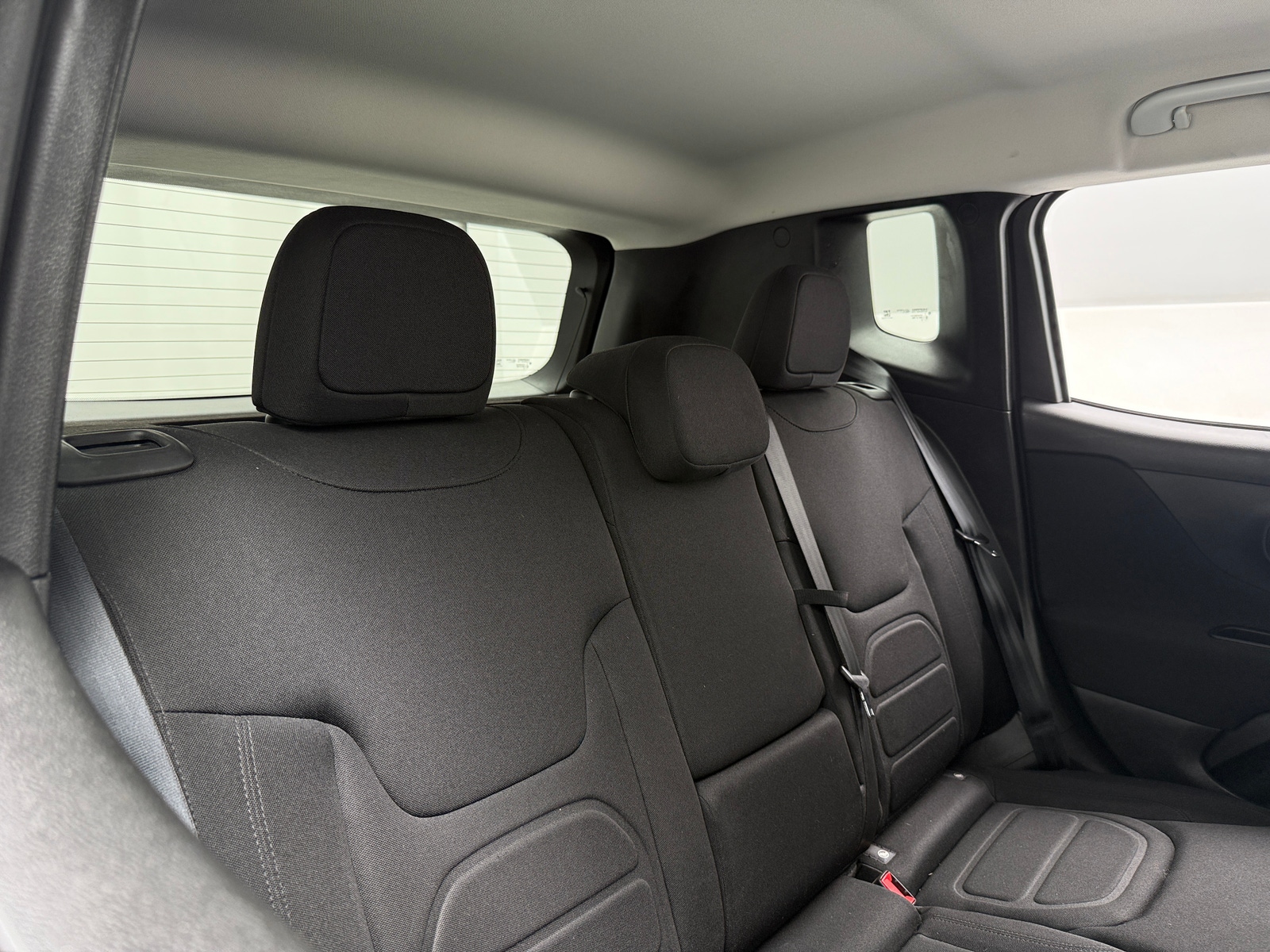Thumbnail: 2021 Jeep Renegade - 6