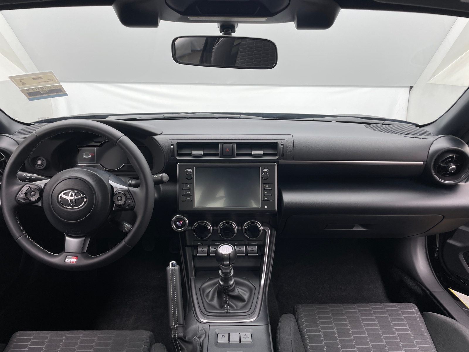 Thumbnail: 2025 Toyota GR86 - 3