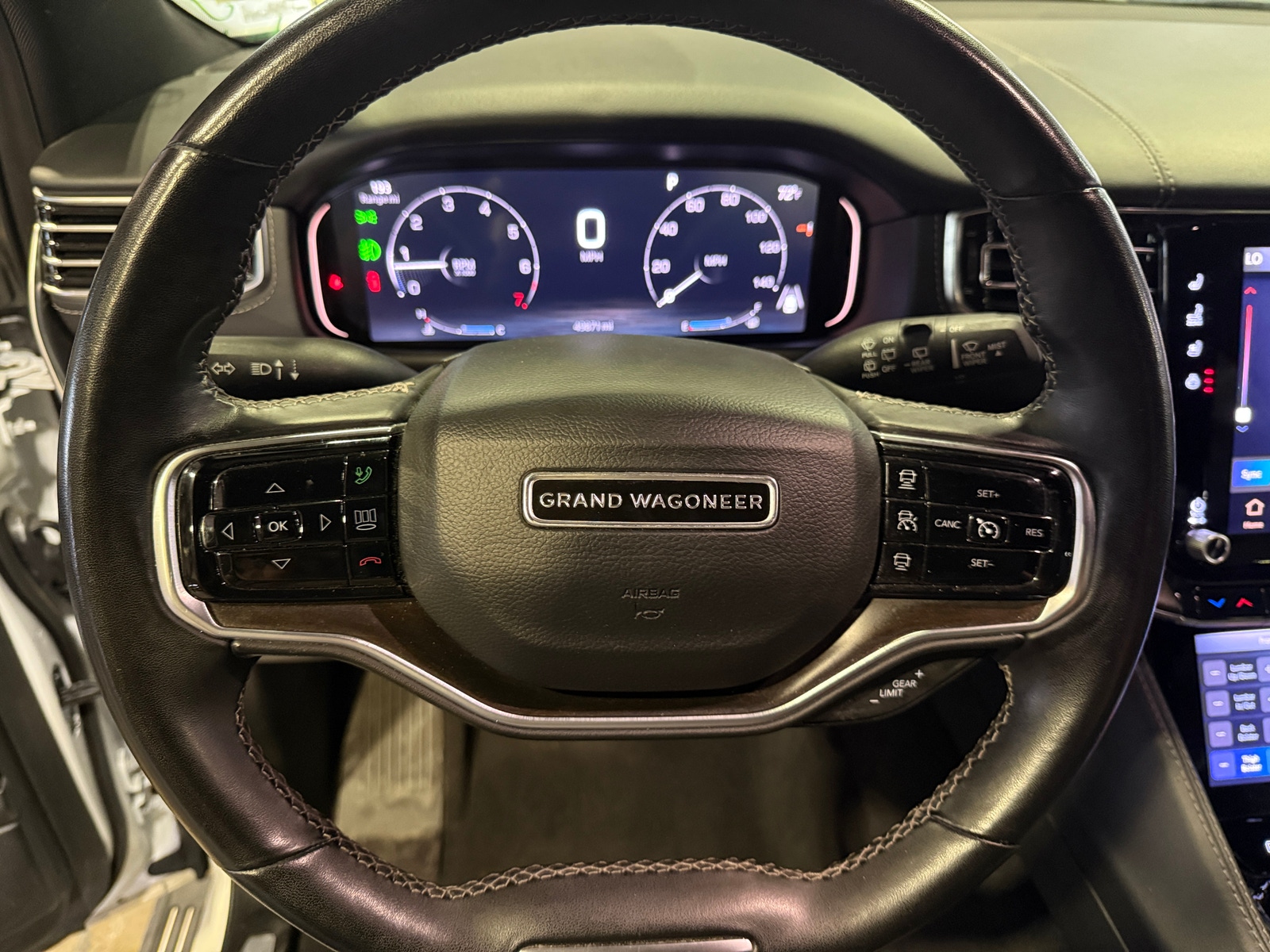 Thumbnail: 2023 Jeep Grand Wagoneer - 4