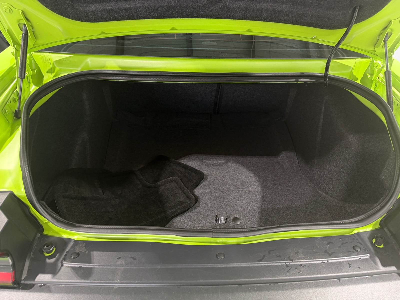 Thumbnail: 2015 Dodge Challenger - 5