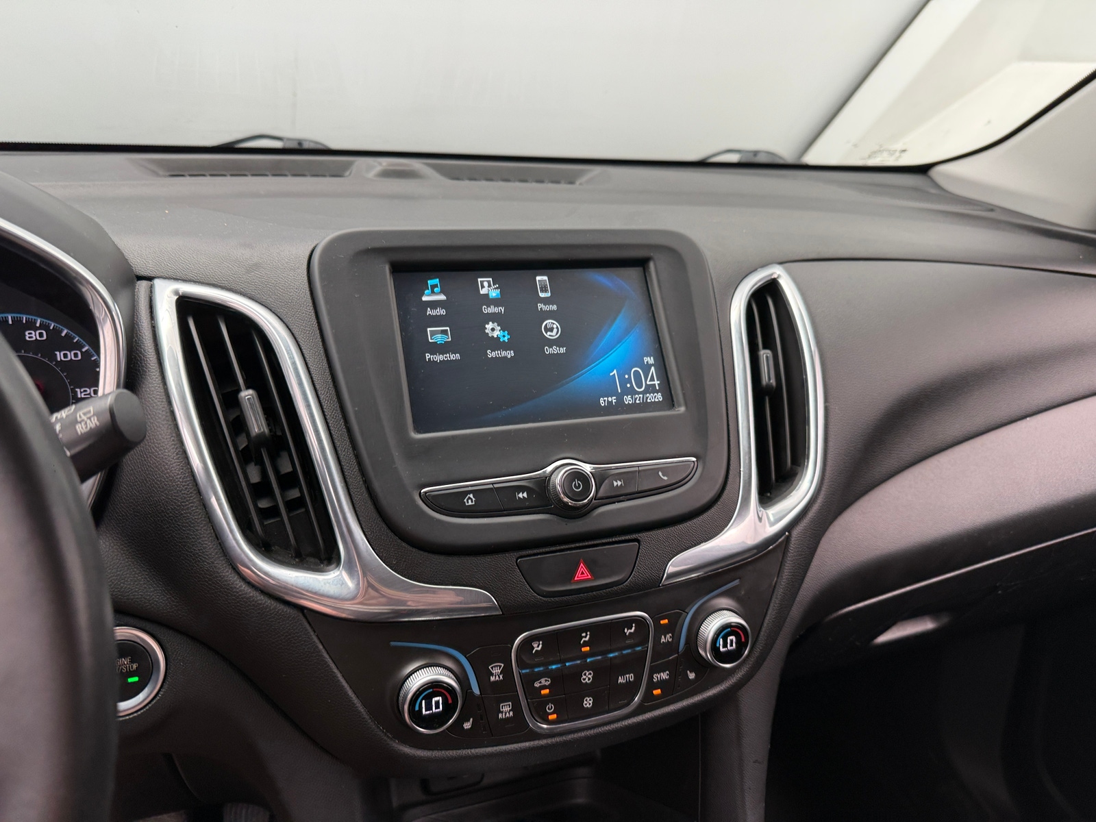 Thumbnail: 2018 Chevrolet Equinox - 4
