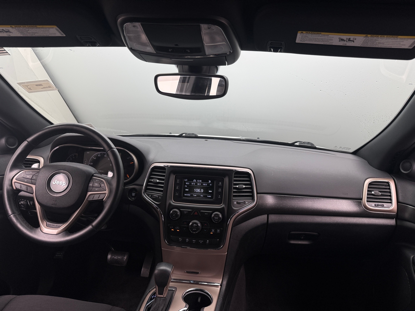 Thumbnail: 2017 Jeep Grand Cherokee - 3