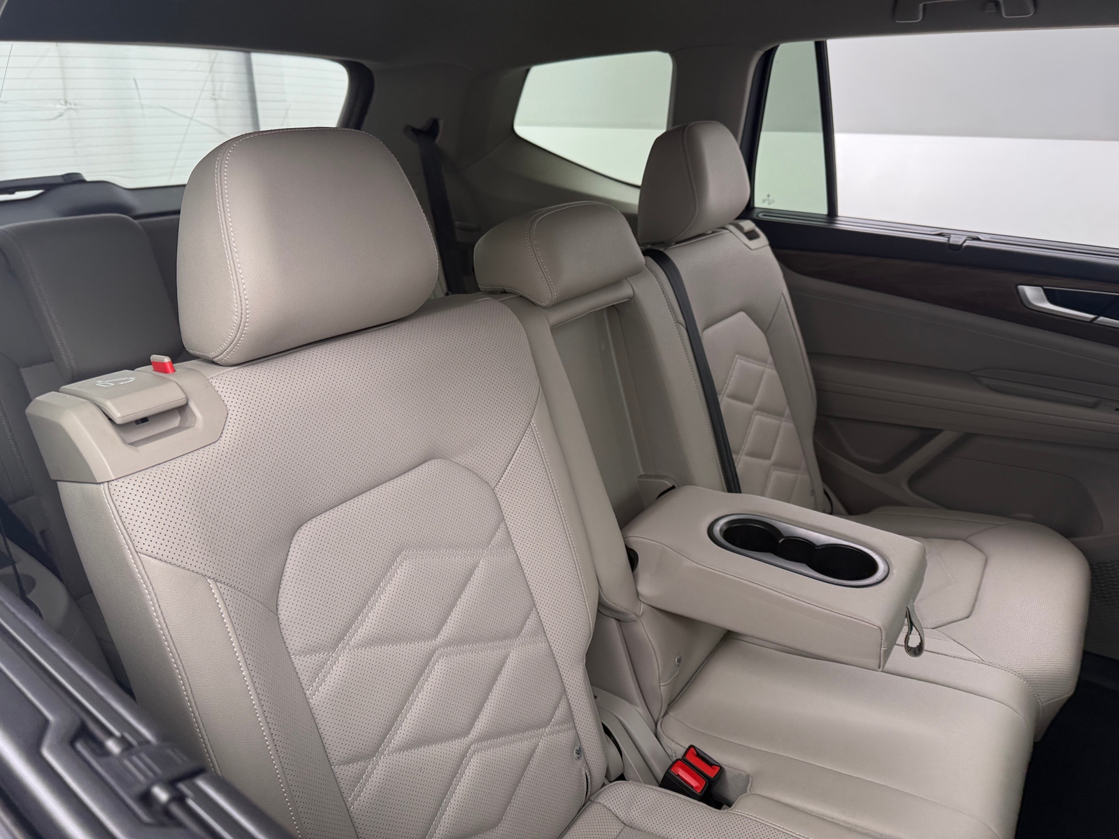 Thumbnail: 2026 Volkswagen Atlas - 5