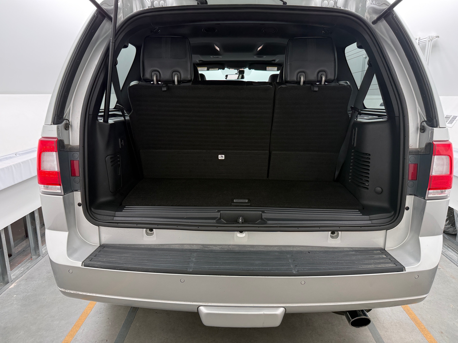Thumbnail: 2017 Lincoln Navigator - 6