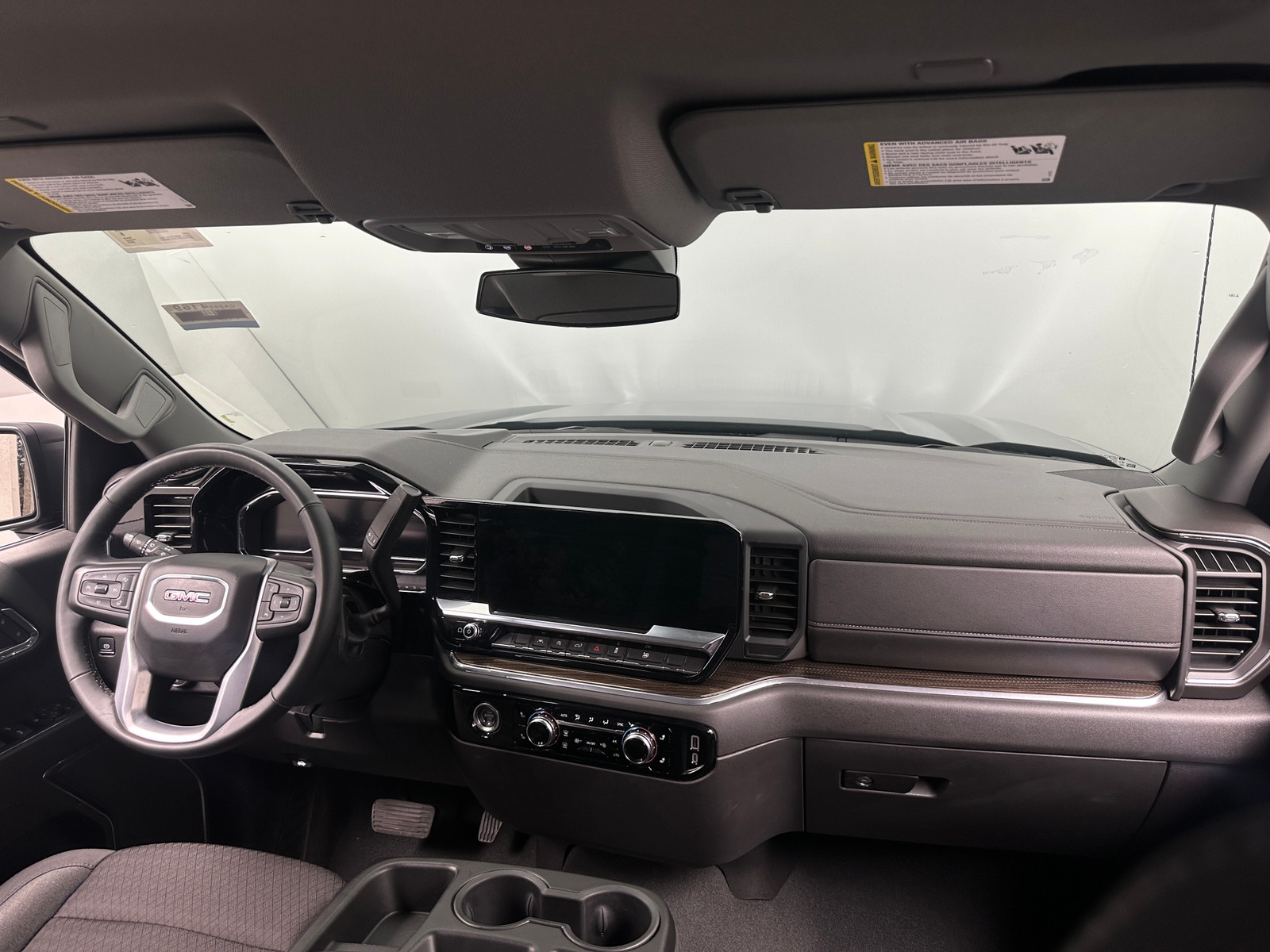 Thumbnail: 2024 GMC Sierra 1500 - 3