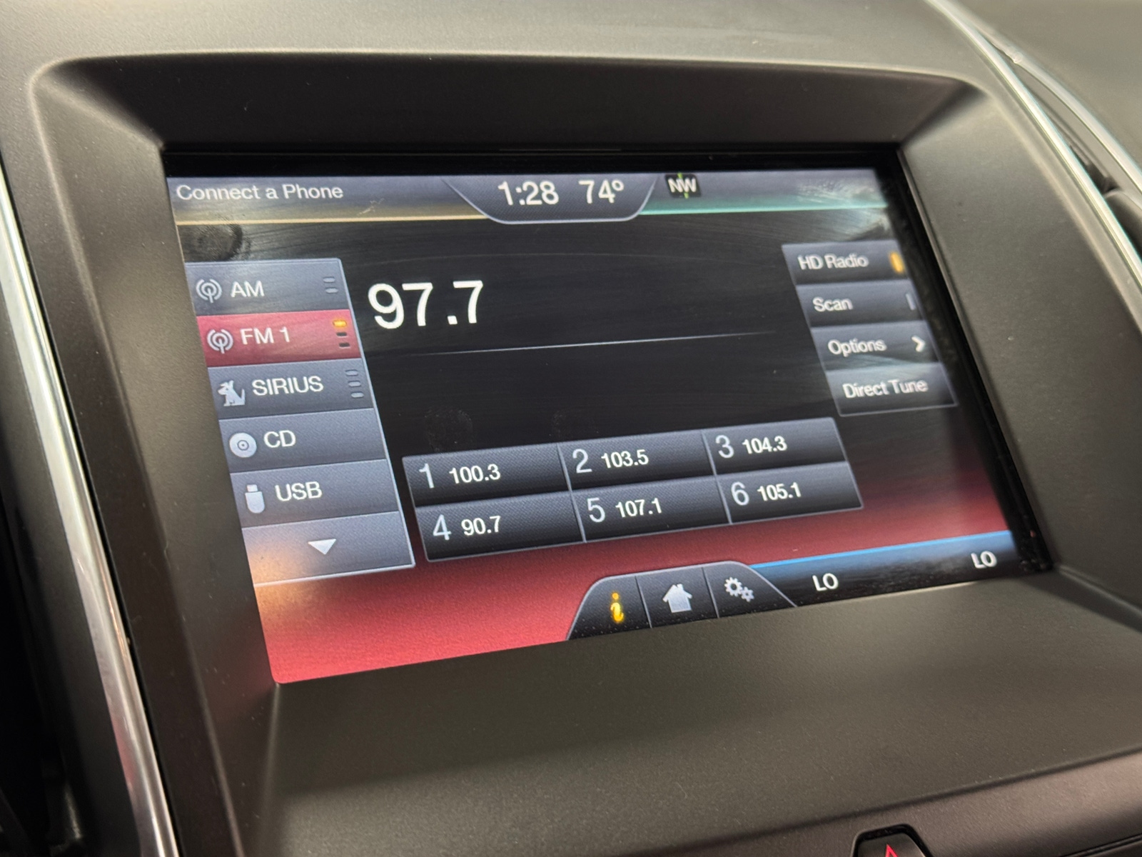 Thumbnail: 2015 Ford Edge - 3