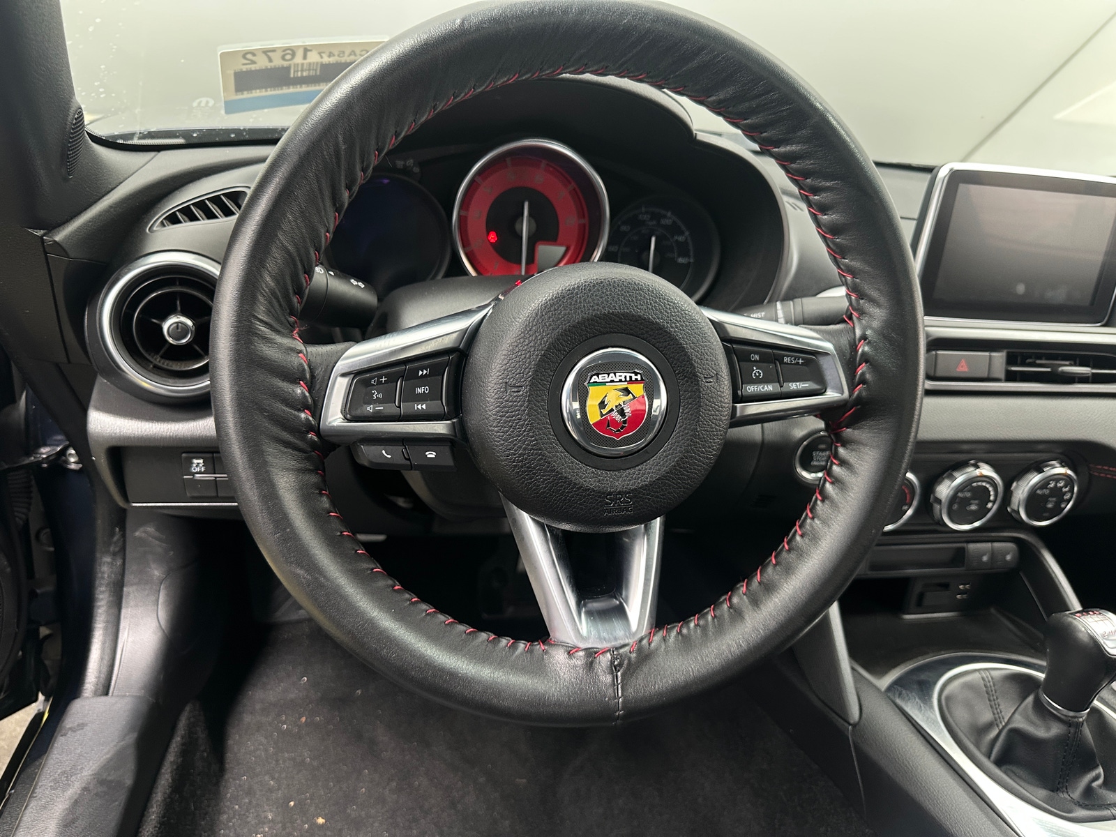 Thumbnail: 2019 Fiat 124 Spider - 4
