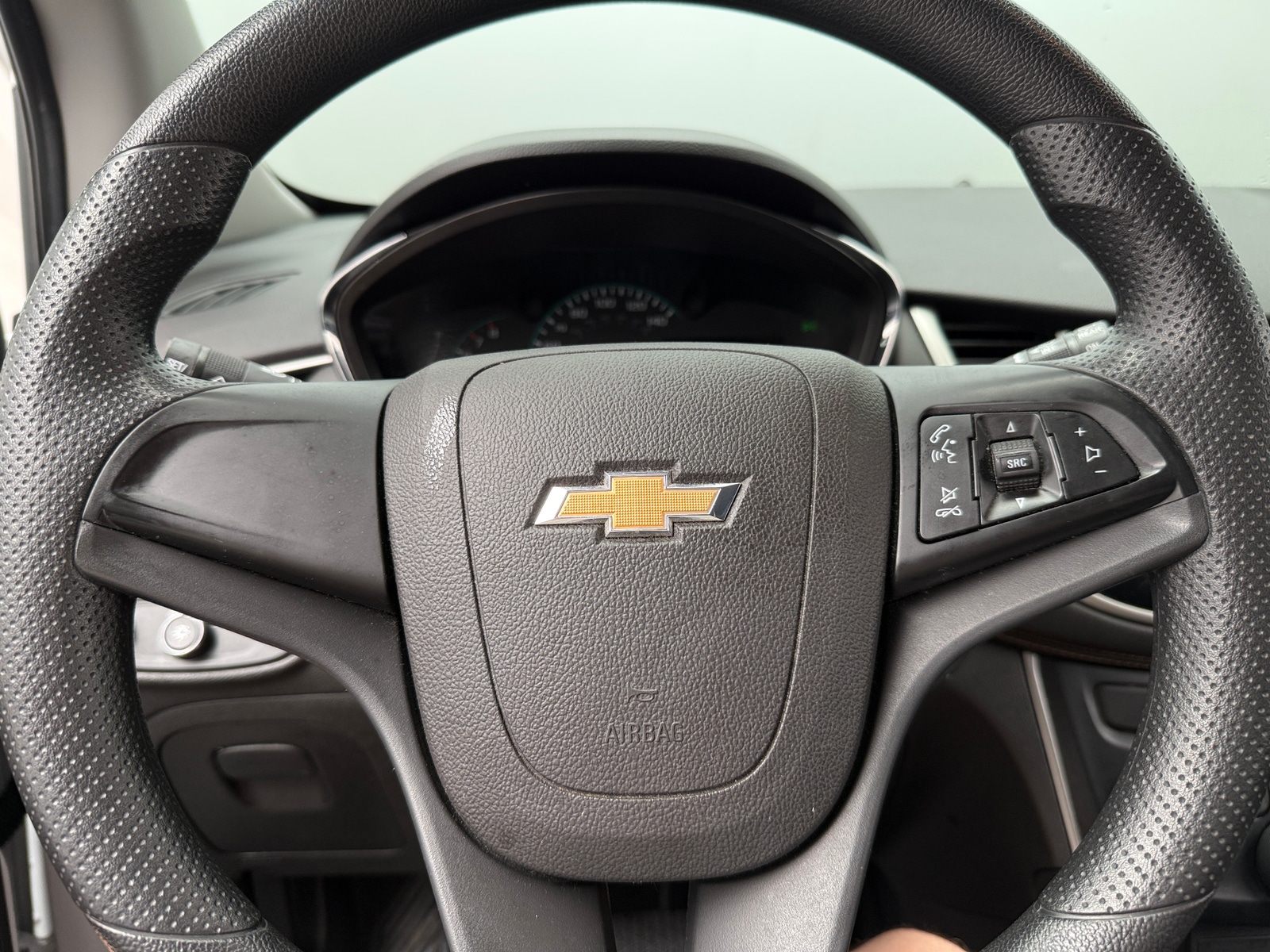 Thumbnail: 2019 Chevrolet Trax - 5