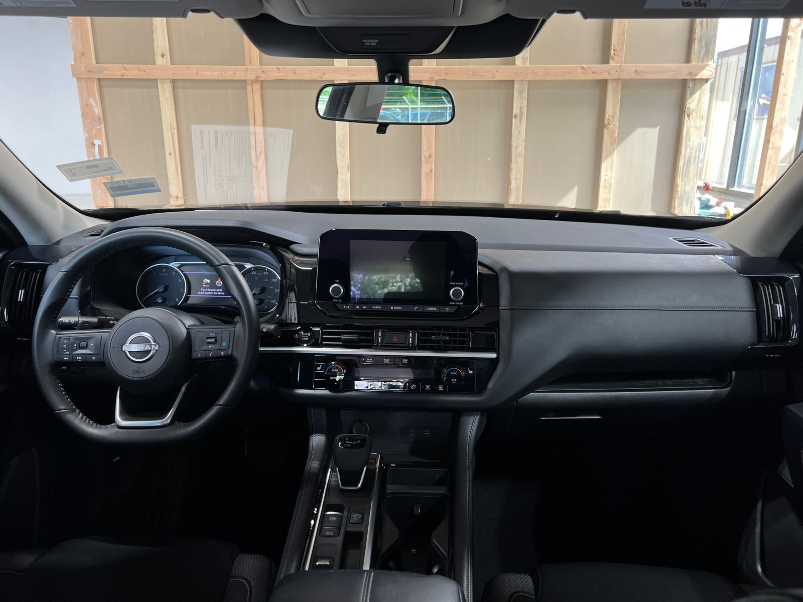 Thumbnail: 2025 Nissan Pathfinder - 3