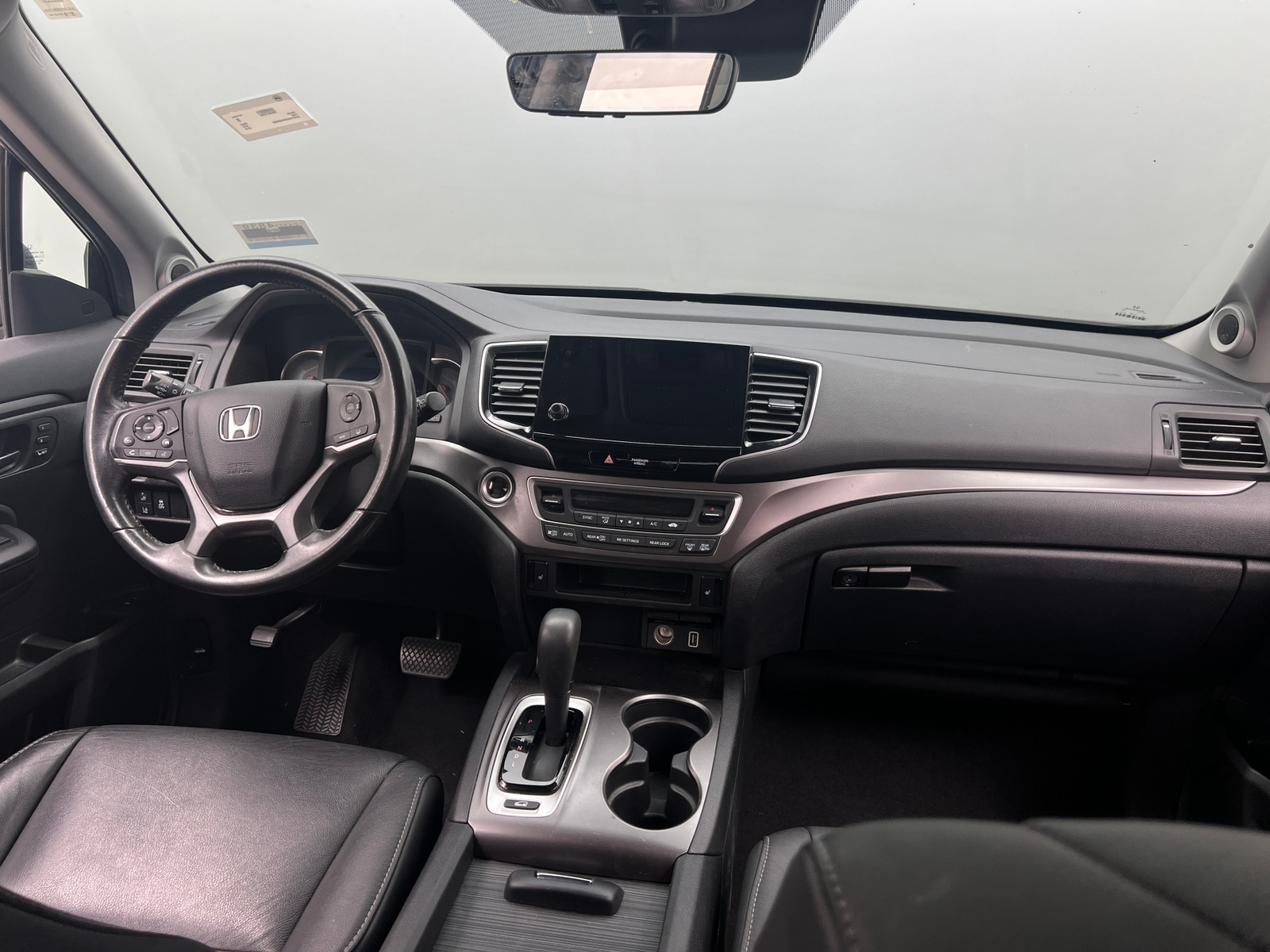 Thumbnail: 2019 Honda Pilot - 2