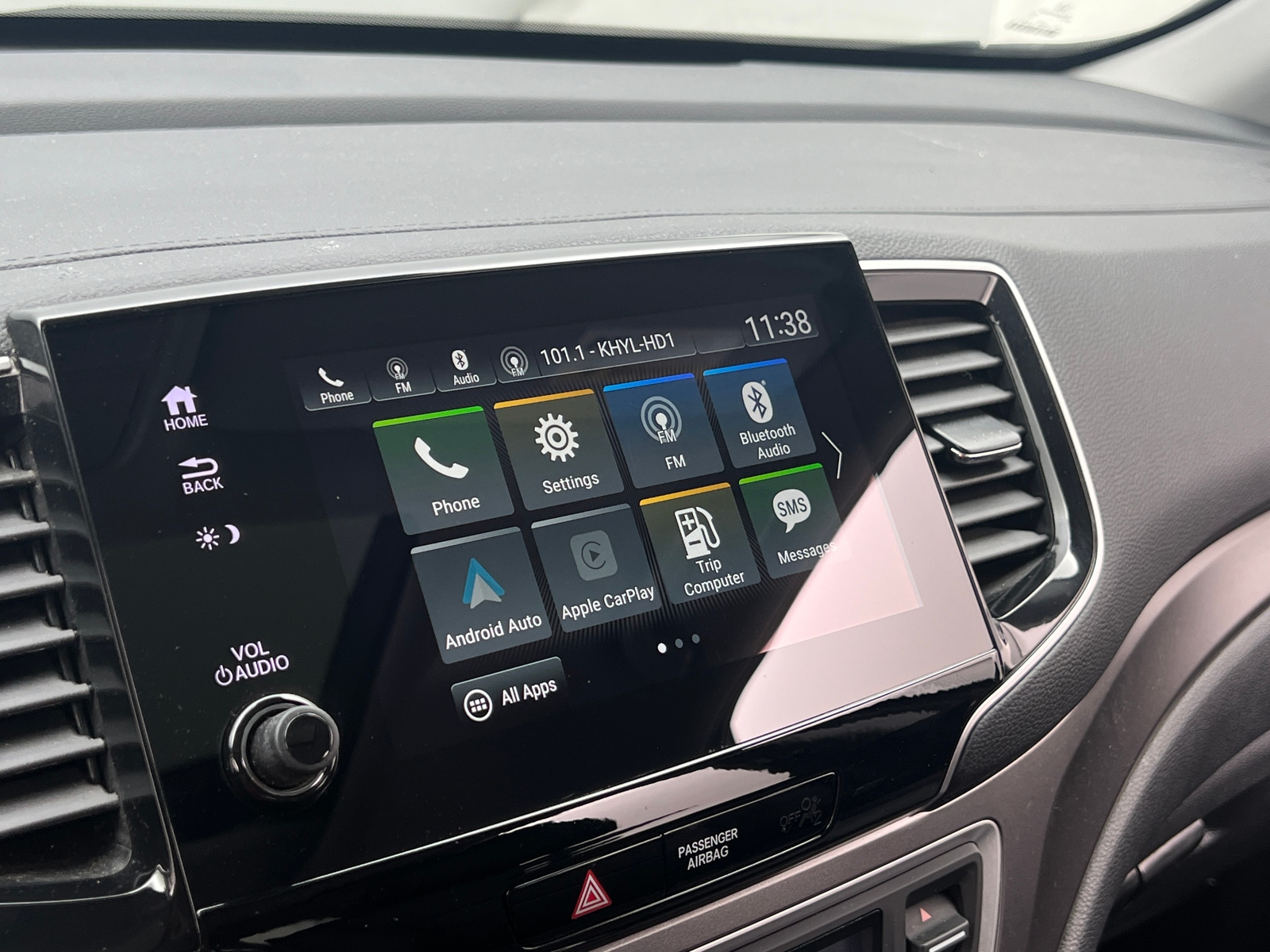 Thumbnail: 2019 Honda Pilot - 3