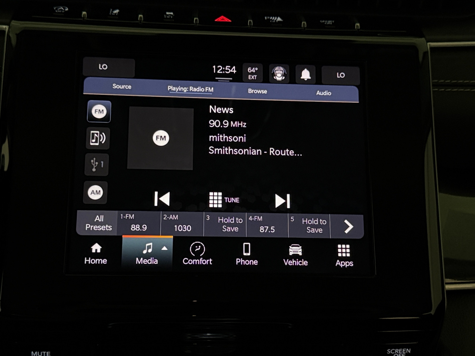 Thumbnail: 2023 Jeep Grand Cherokee - 4