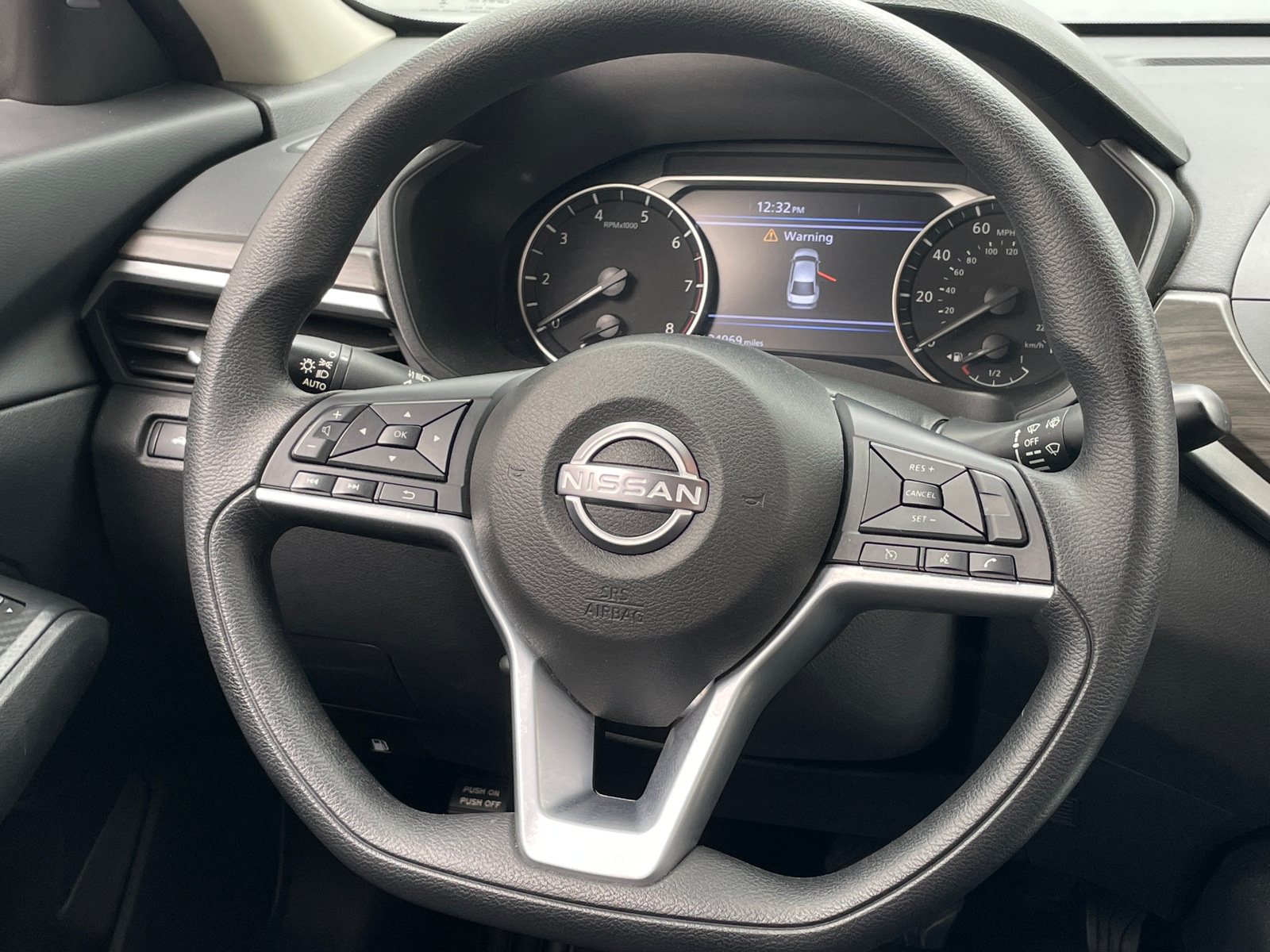Thumbnail: 2025 Nissan Altima - 5