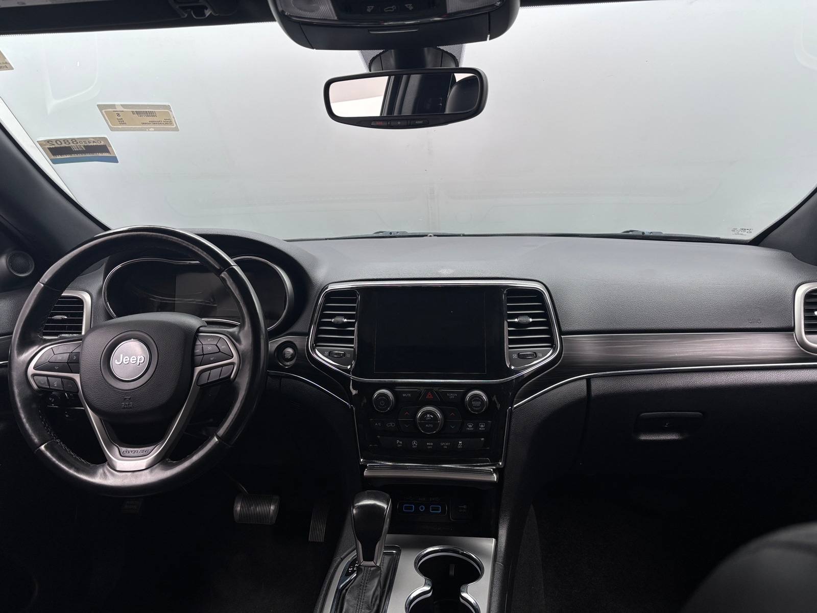 Thumbnail: 2022 Jeep Grand Cherokee - 2