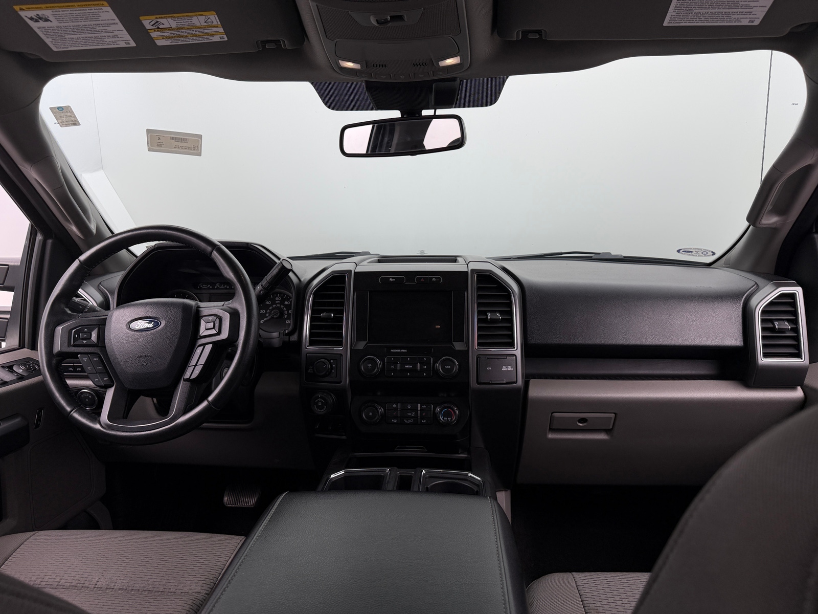 Thumbnail: 2020 Ford Econoline - 3