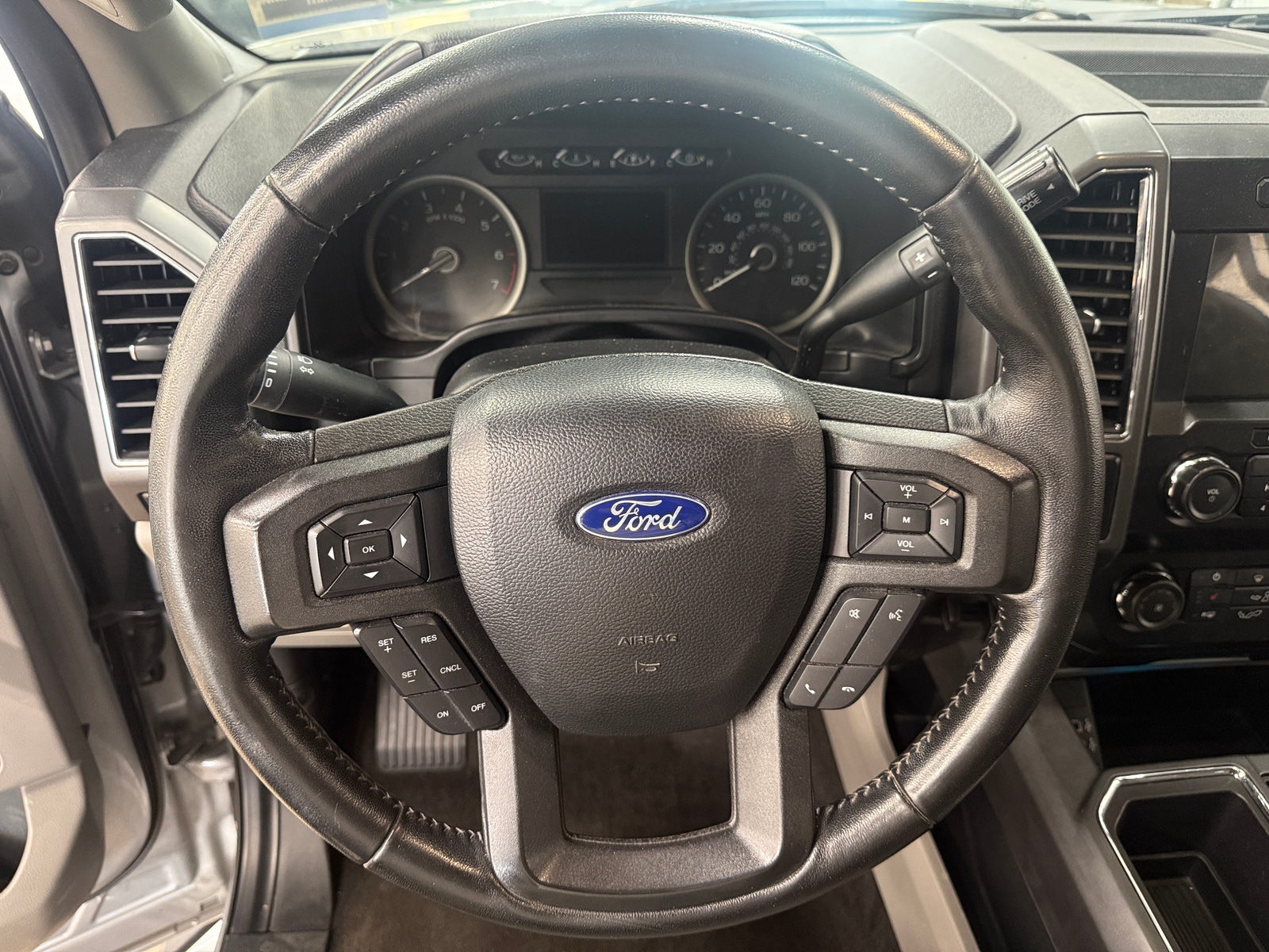 Thumbnail: 2020 Ford Econoline - 5