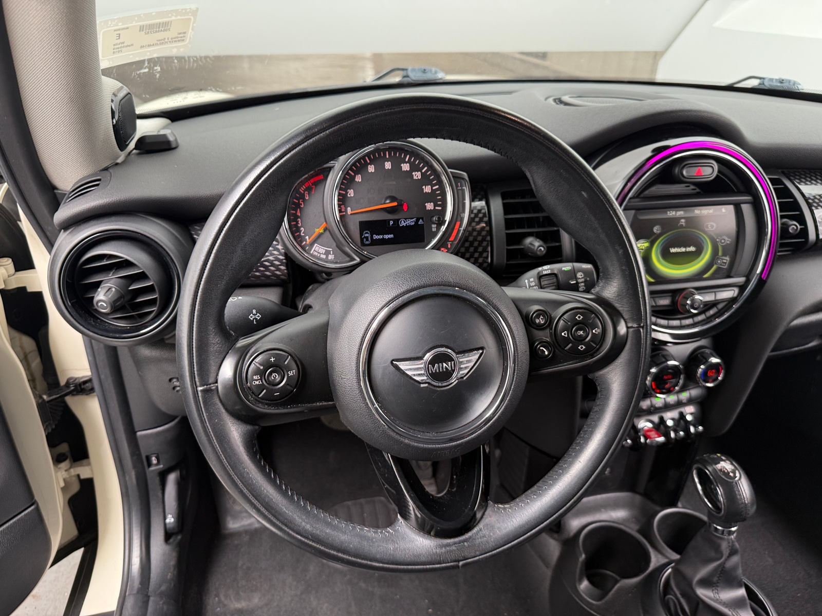 Thumbnail: 2018 MINI Cooper Hardtop - 4