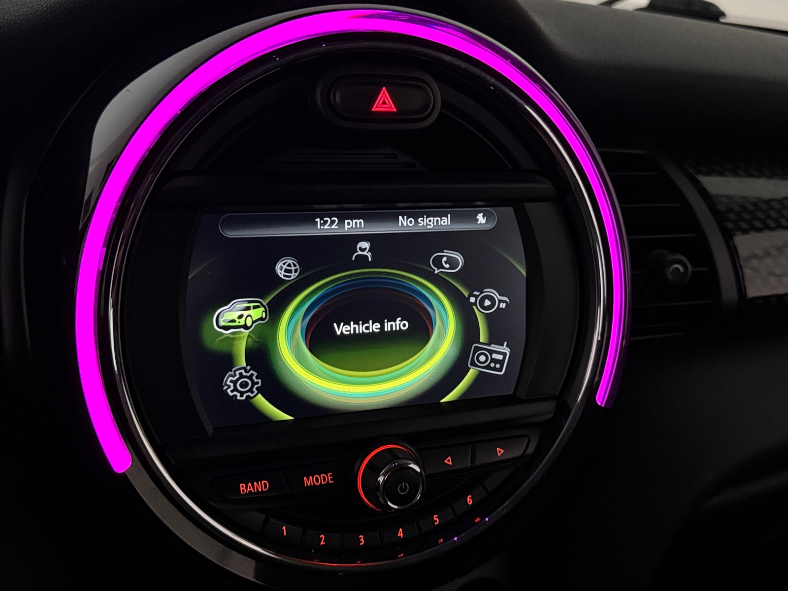 Thumbnail: 2018 MINI Cooper Hardtop - 3