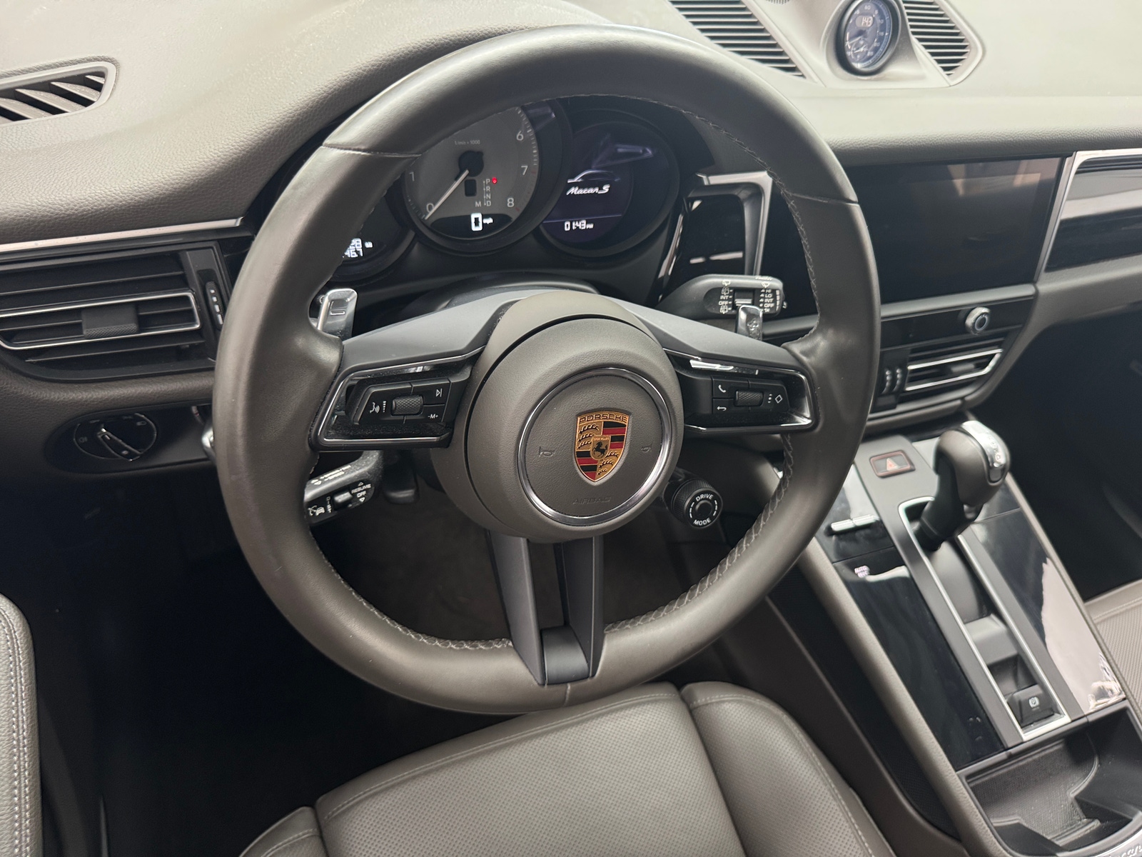 Thumbnail: 2022 Porsche Macan - 4