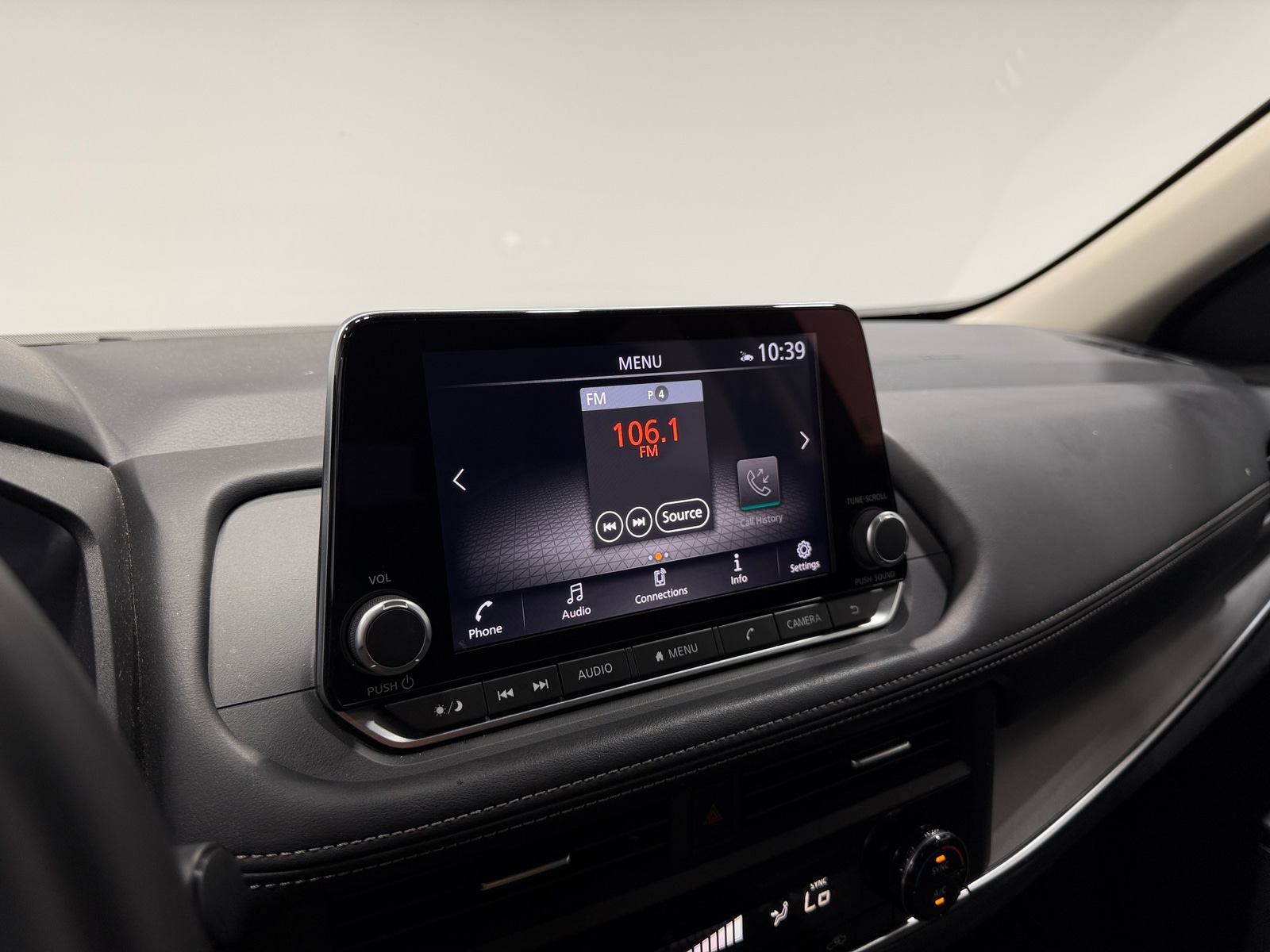 Thumbnail: 2025 Nissan Rogue - 4