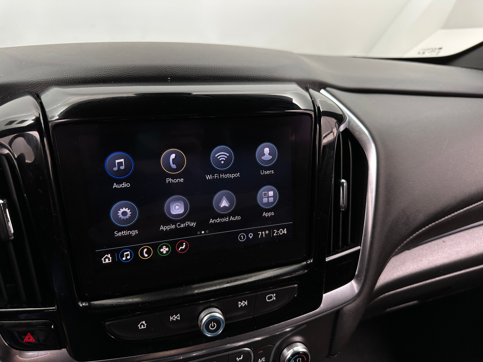 Thumbnail: 2023 Chevrolet Traverse - 4