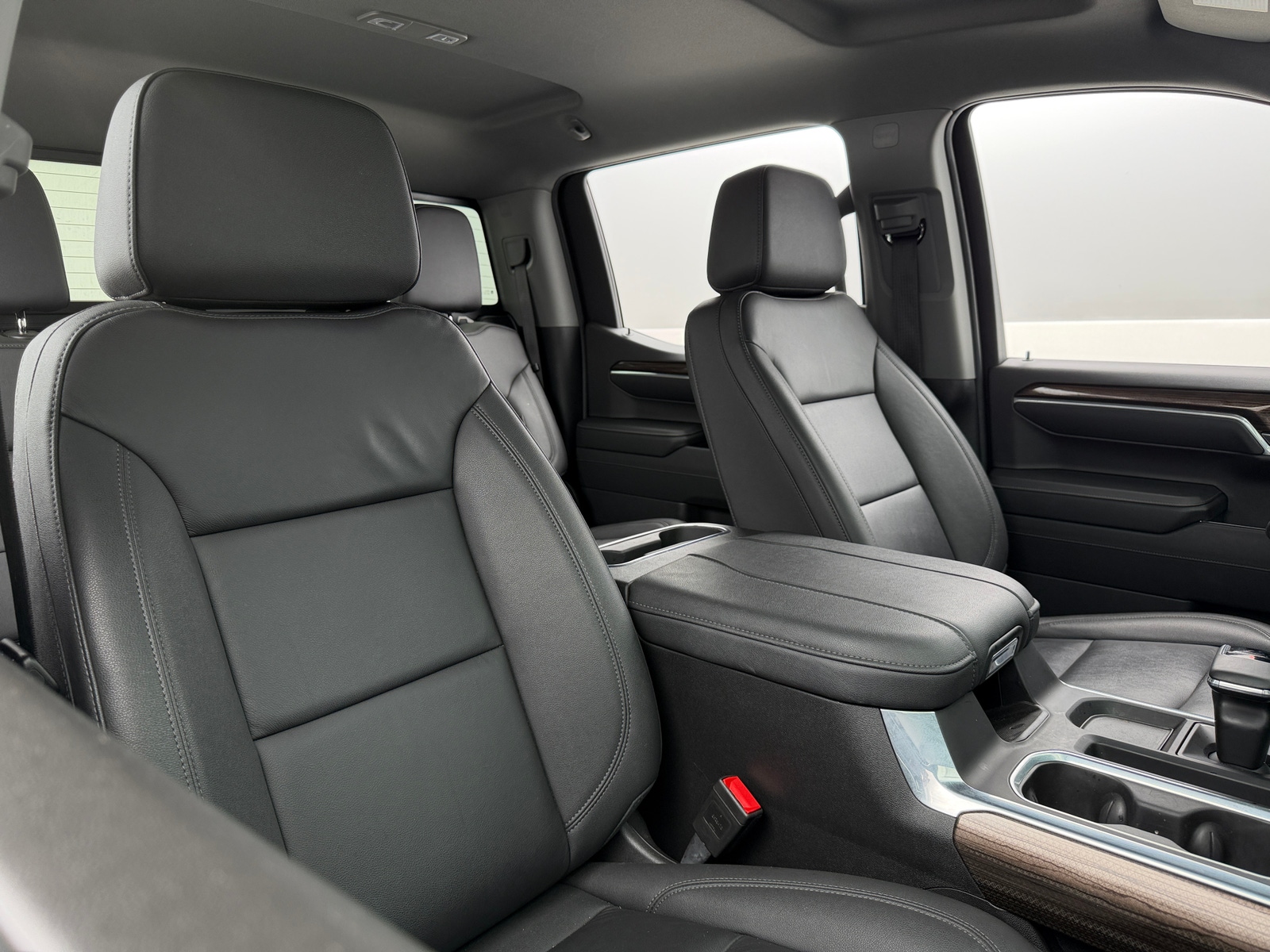 Thumbnail: 2024 Chevrolet Silverado 1500 - 2