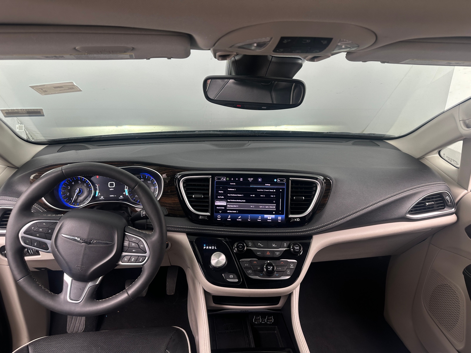 Thumbnail: 2023 Chrysler Pacifica - 2