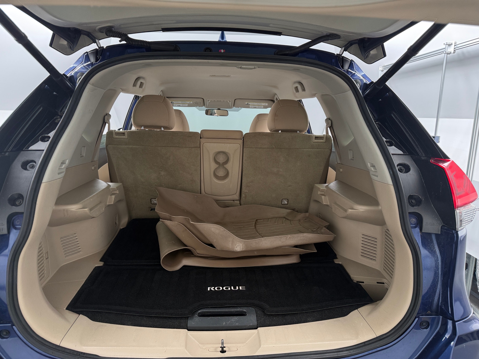 Thumbnail: 2018 Nissan Rogue - 7