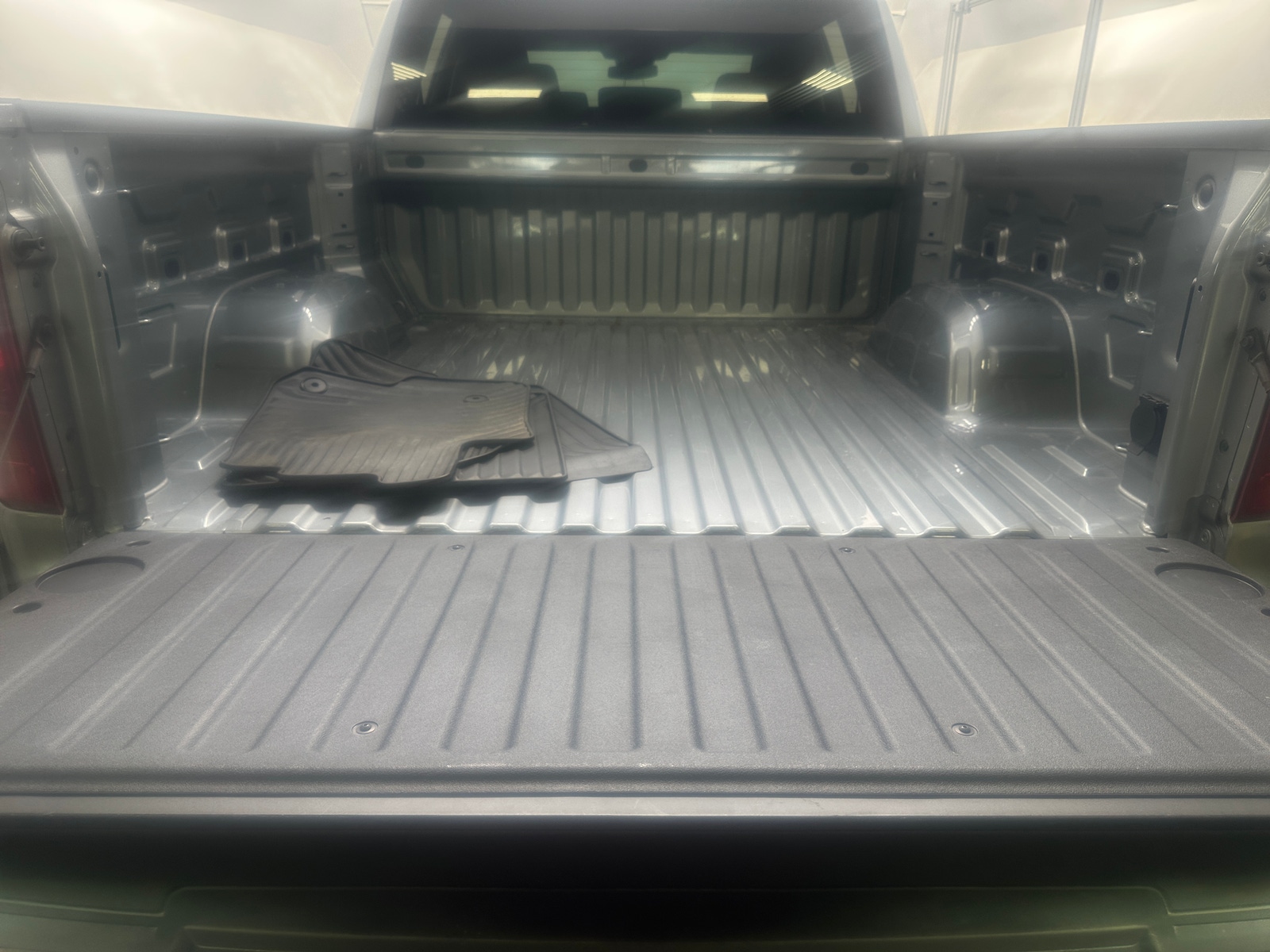 Thumbnail: 2026 Chevrolet Silverado 1500 - 7