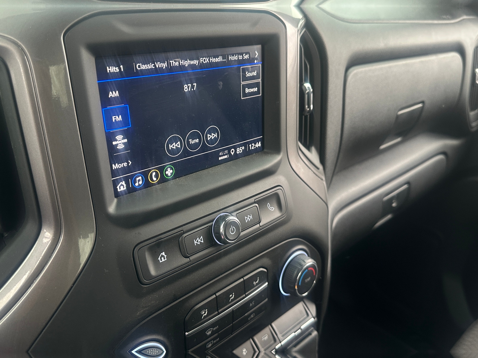 Thumbnail: 2026 Chevrolet Silverado 1500 - 4