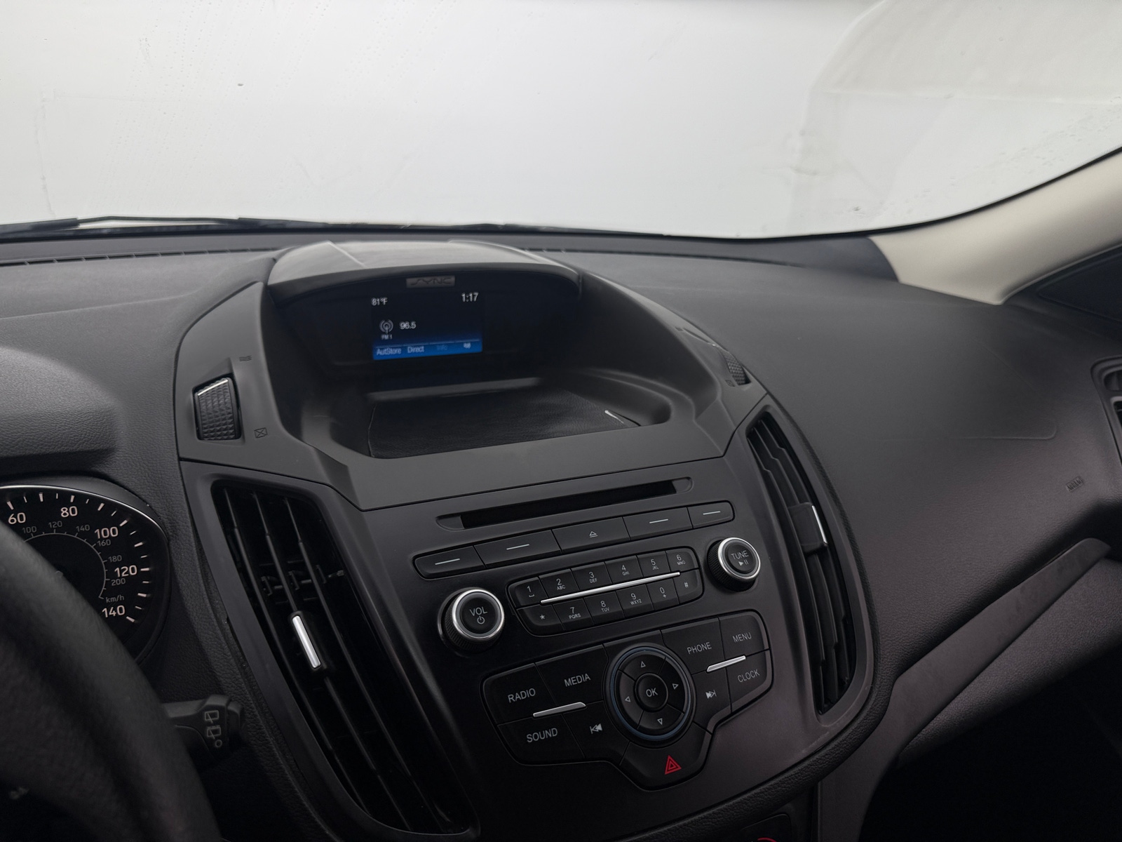 Thumbnail: 2017 Ford Escape - 4