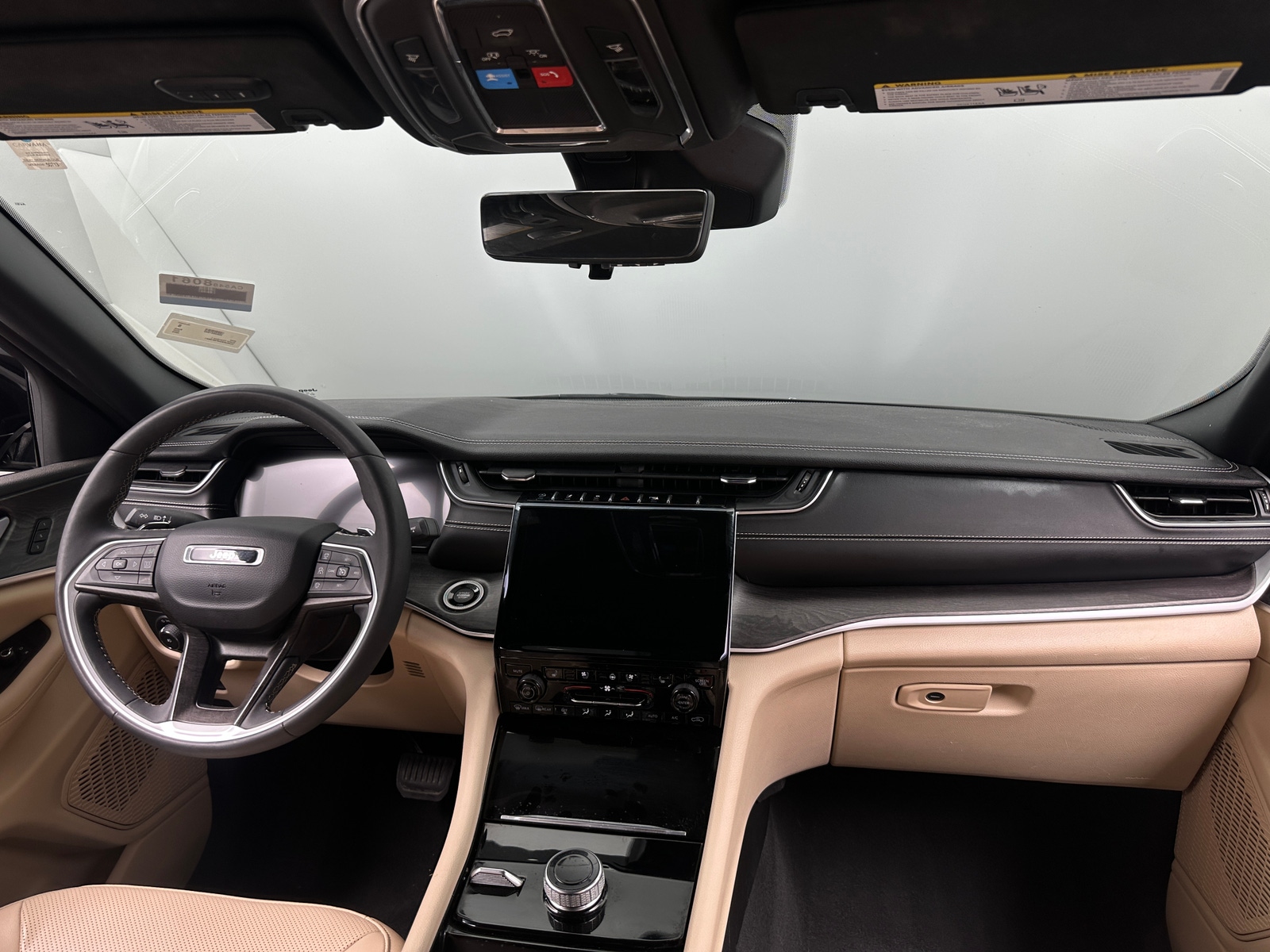 Thumbnail: 2023 Jeep Grand Cherokee L - 2