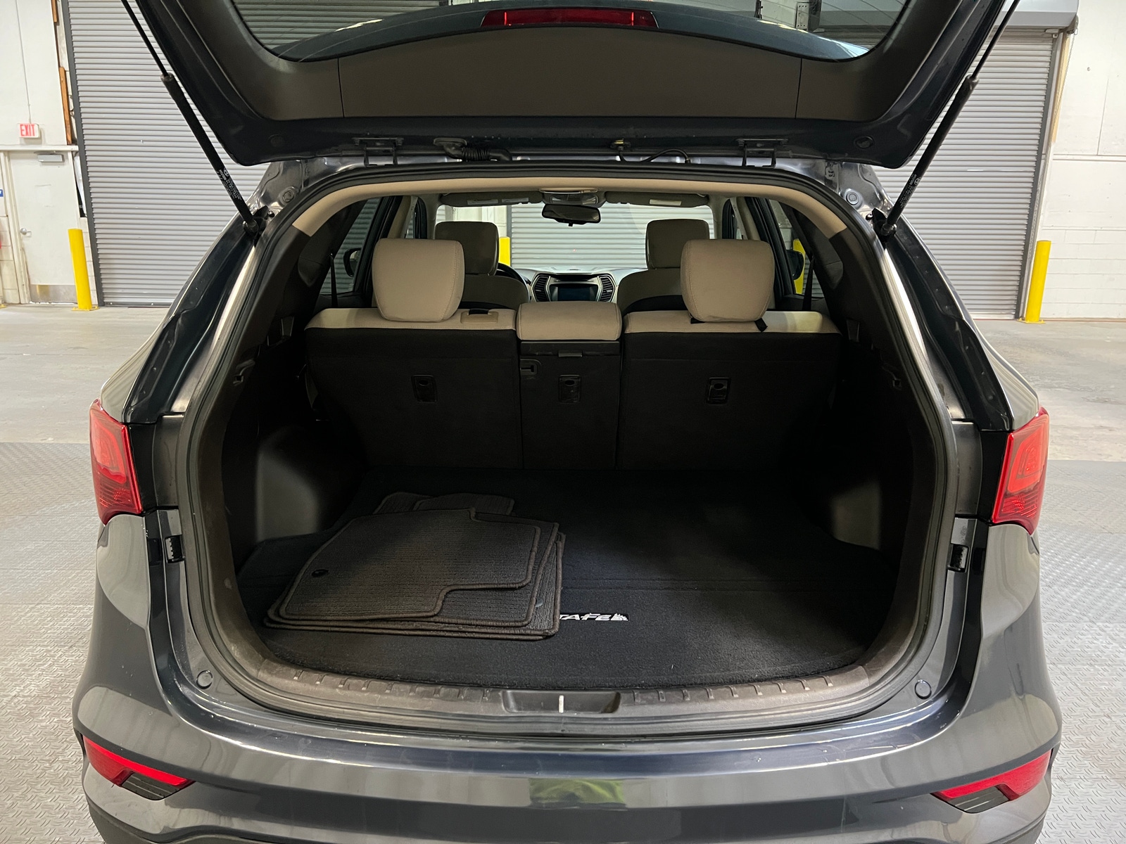 Thumbnail: 2018 Hyundai Santa Fe - 7