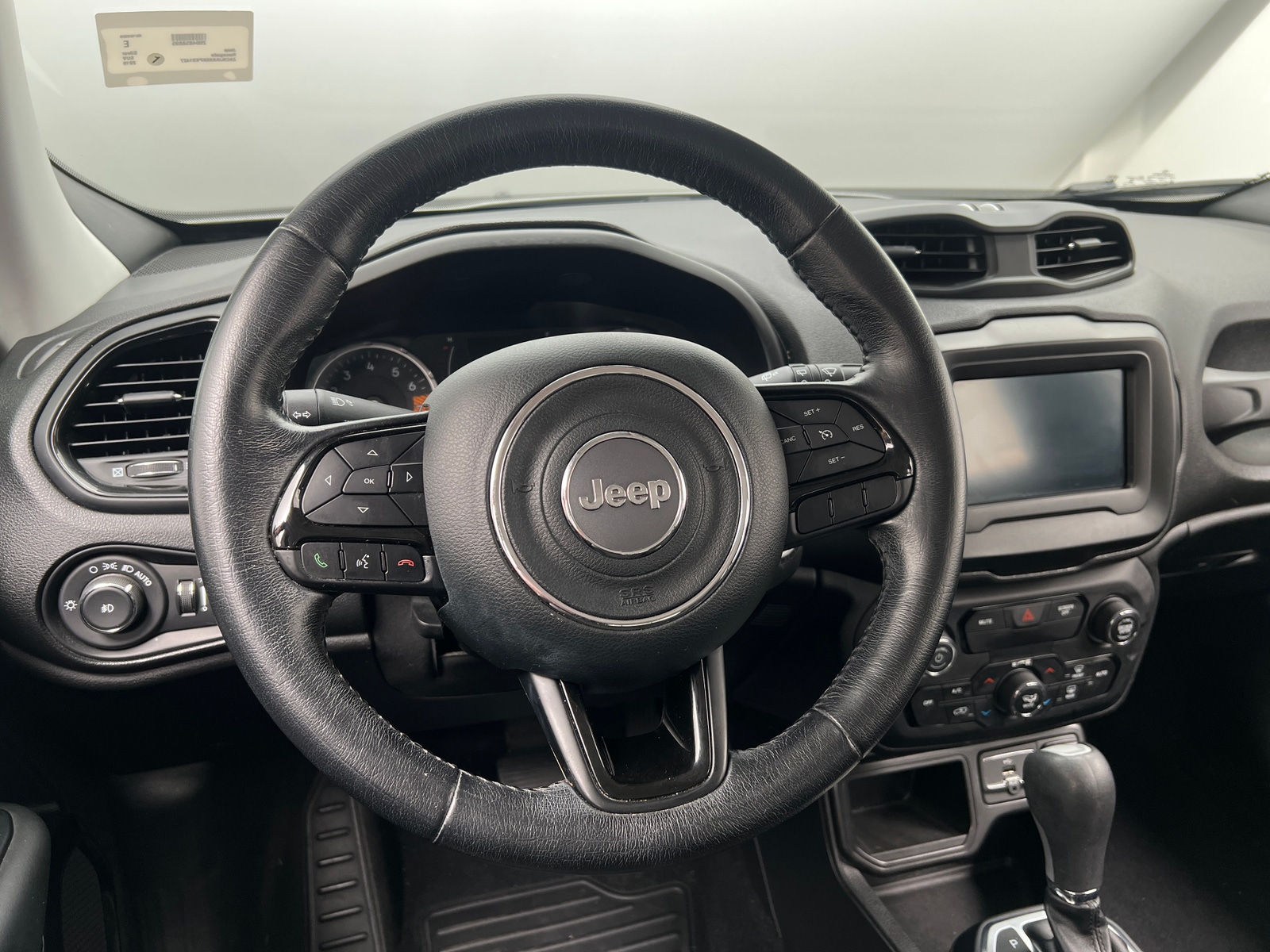 Thumbnail: 2019 Jeep Renegade - 5
