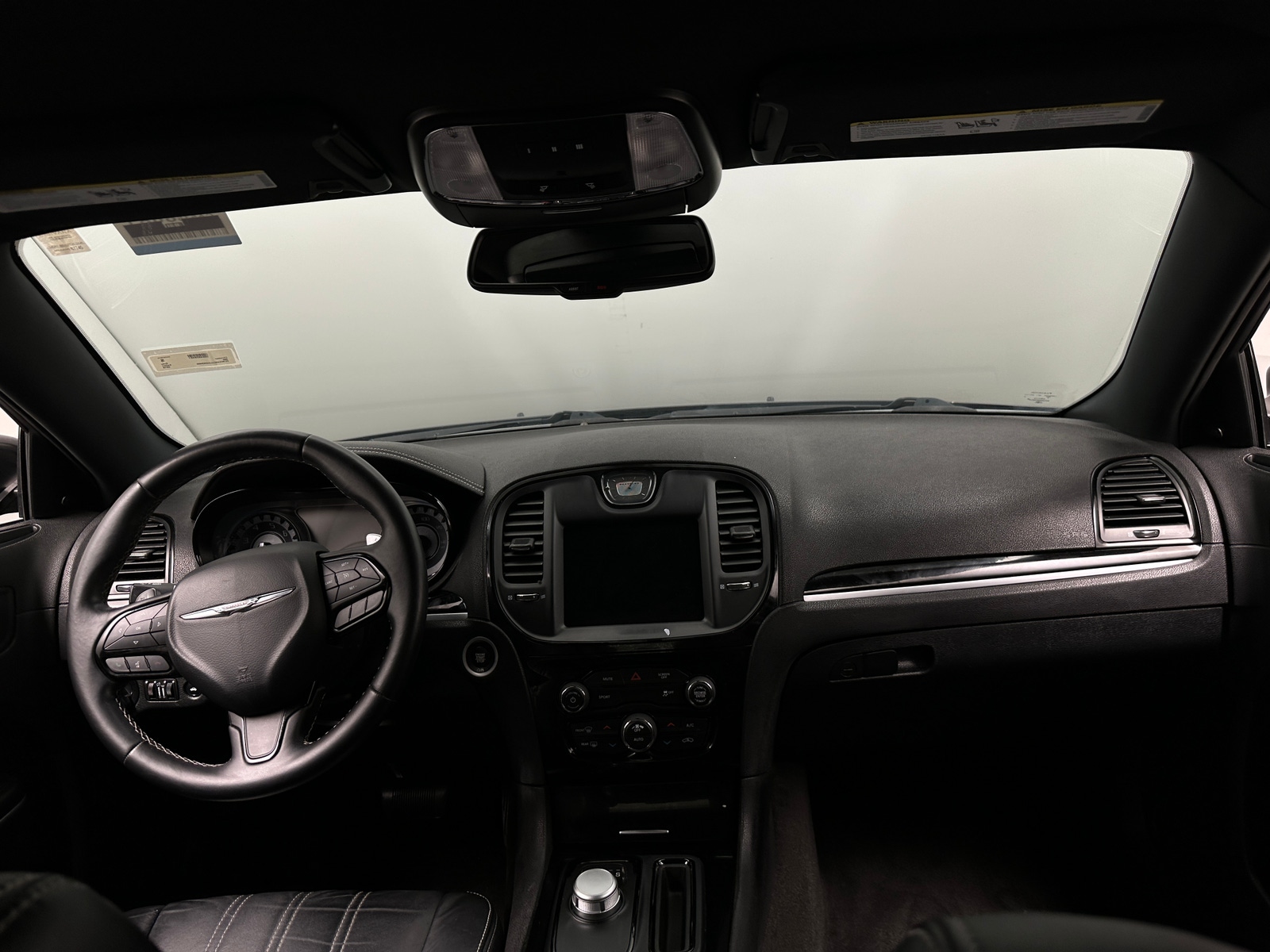 Thumbnail: 2018 Chrysler 300 - 2