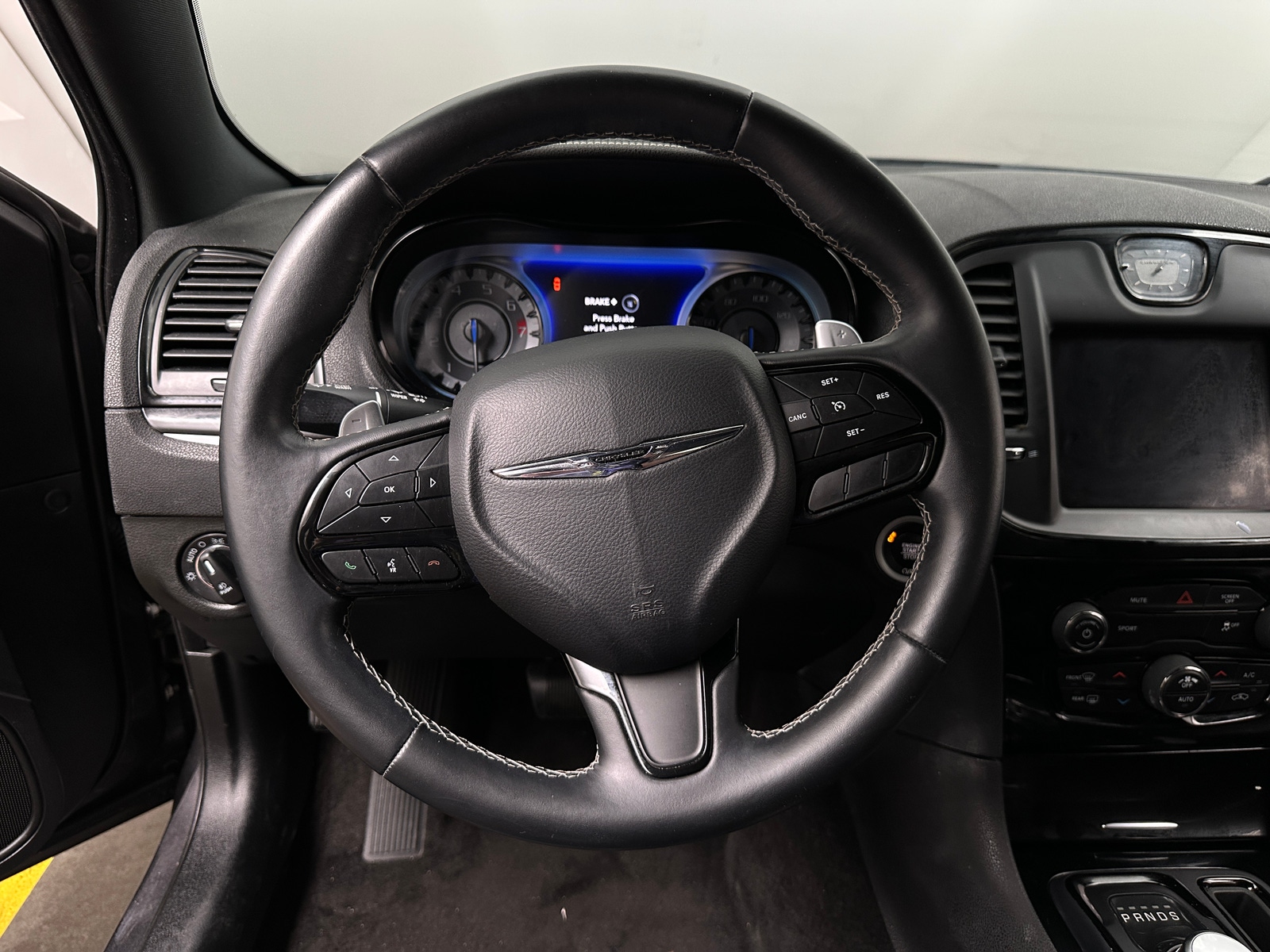 Thumbnail: 2018 Chrysler 300 - 4
