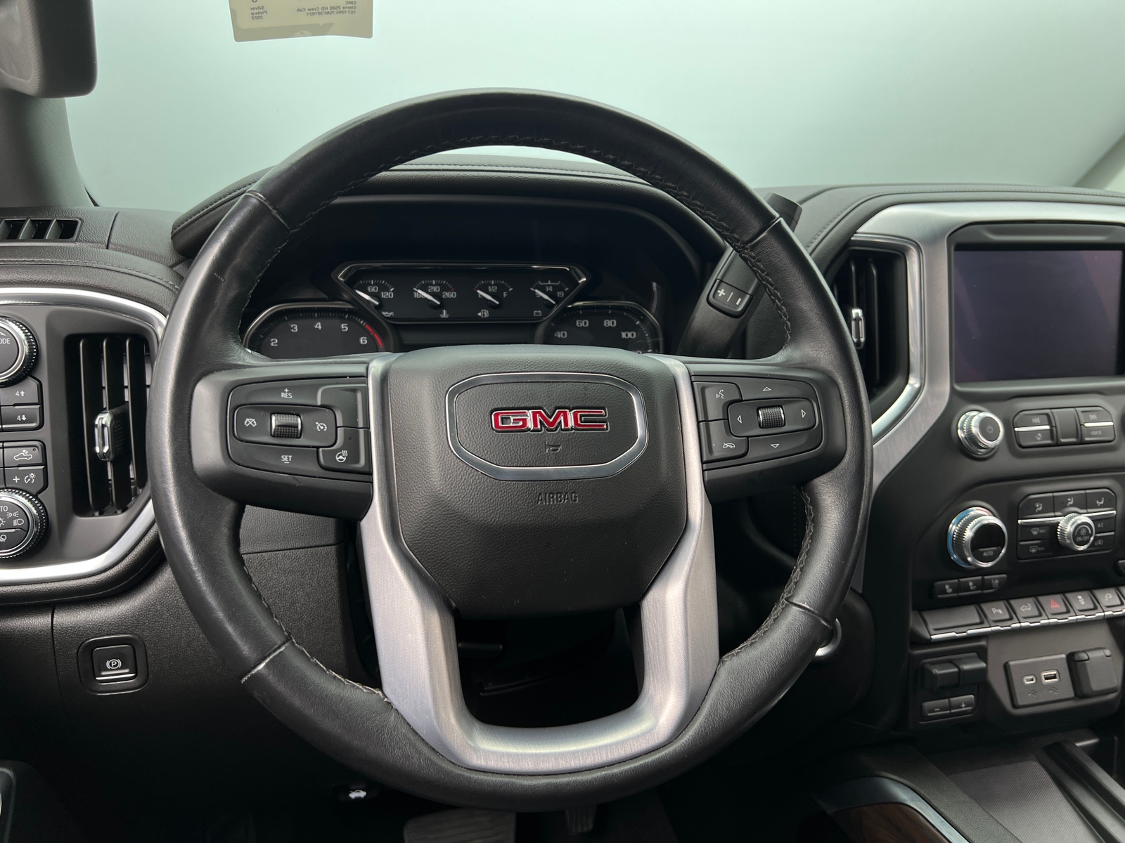Thumbnail: 2022 GMC Sierra 2500 - 4