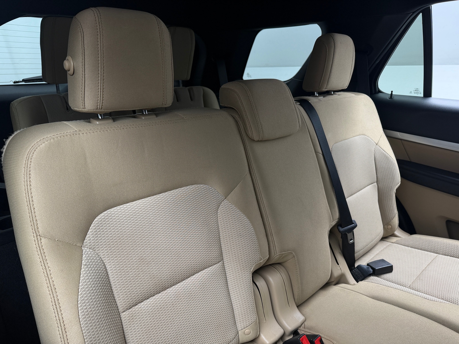Thumbnail: 2016 Ford Explorer - 6