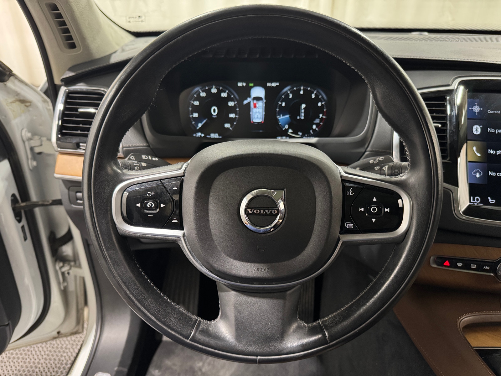 Thumbnail: 2019 Volvo XC90 - 4