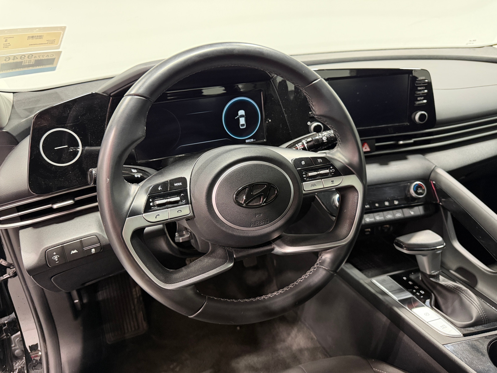Thumbnail: 2022 Hyundai Elantra - 5