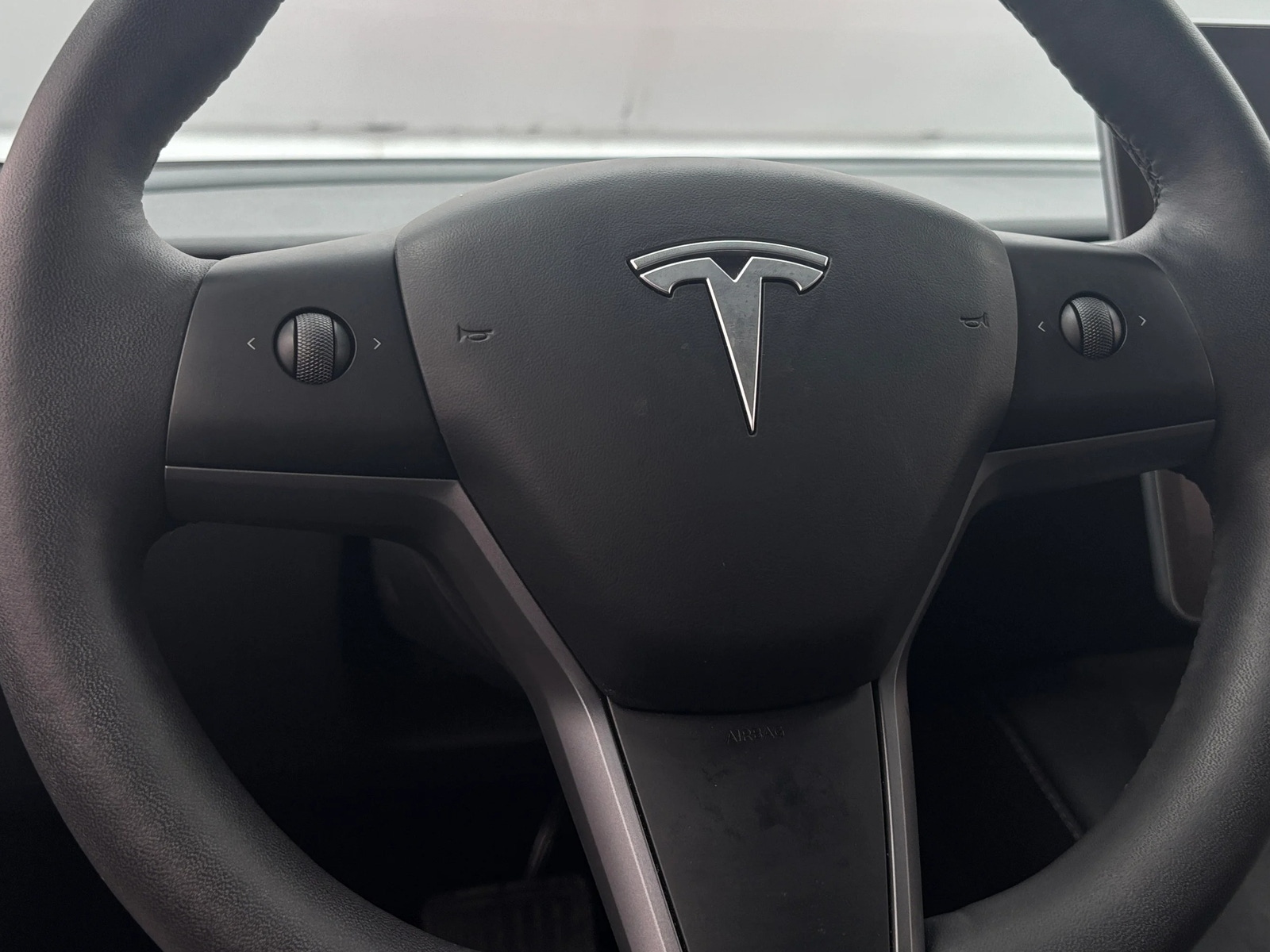 Thumbnail: 2023 Tesla Model 3 - 4