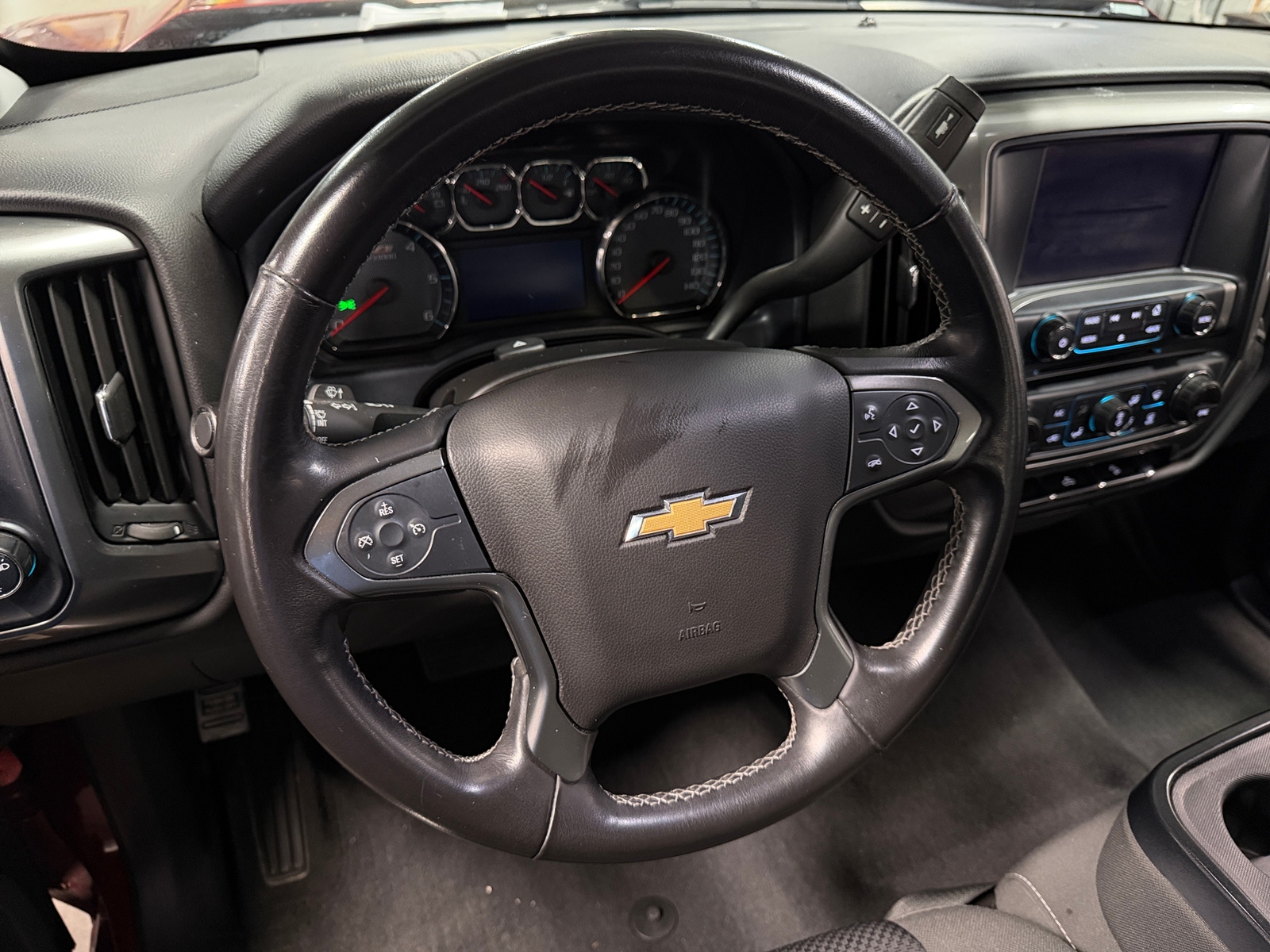Thumbnail: 2018 Chevrolet Silverado 1500 - 5