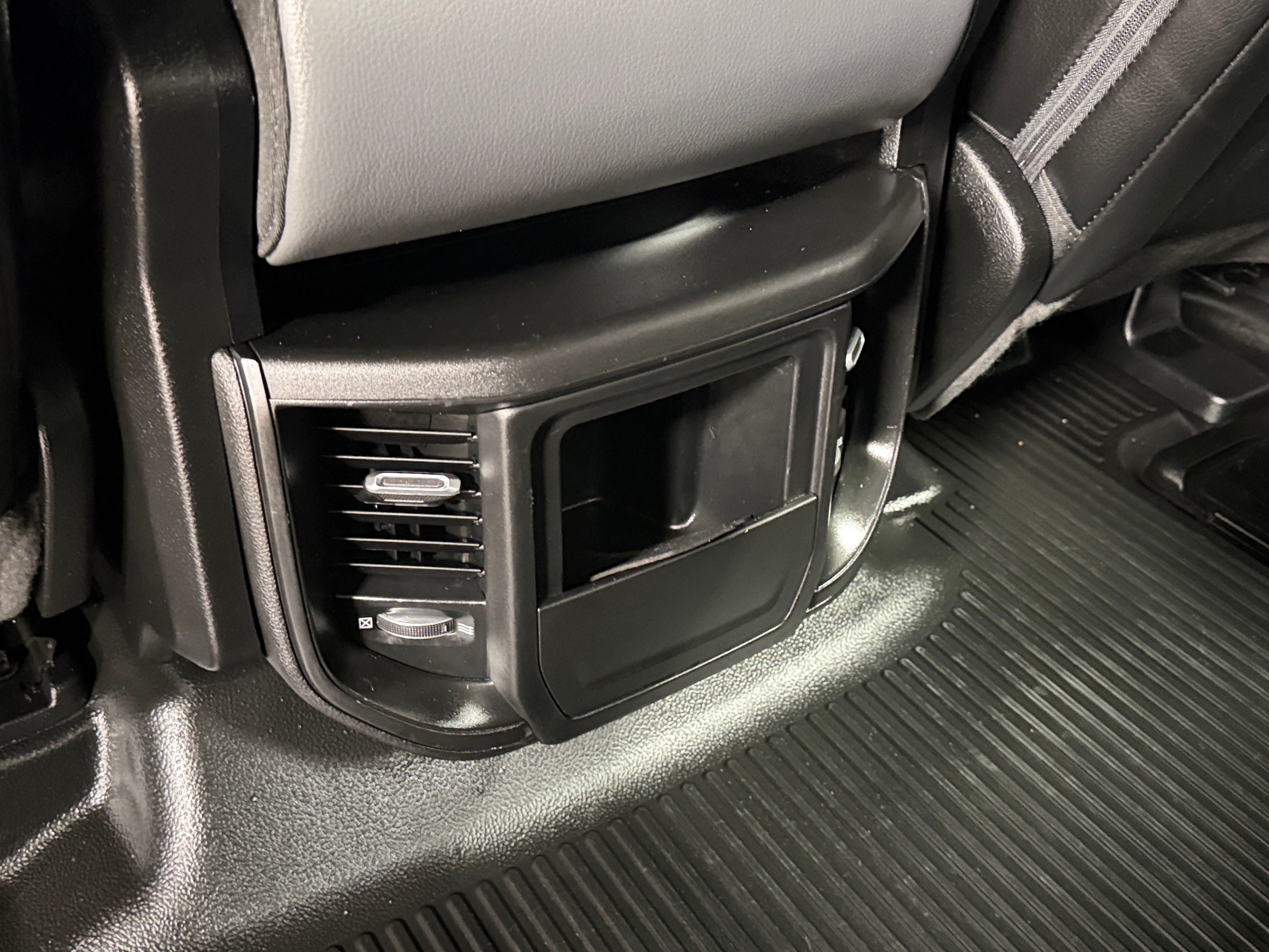 2022 RAM Ram 1500 Pickup Tradesman - Photo 4