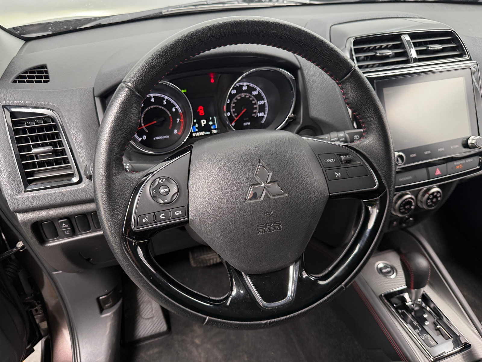 Thumbnail: 2023 Mitsubishi Outlander Sport - 5