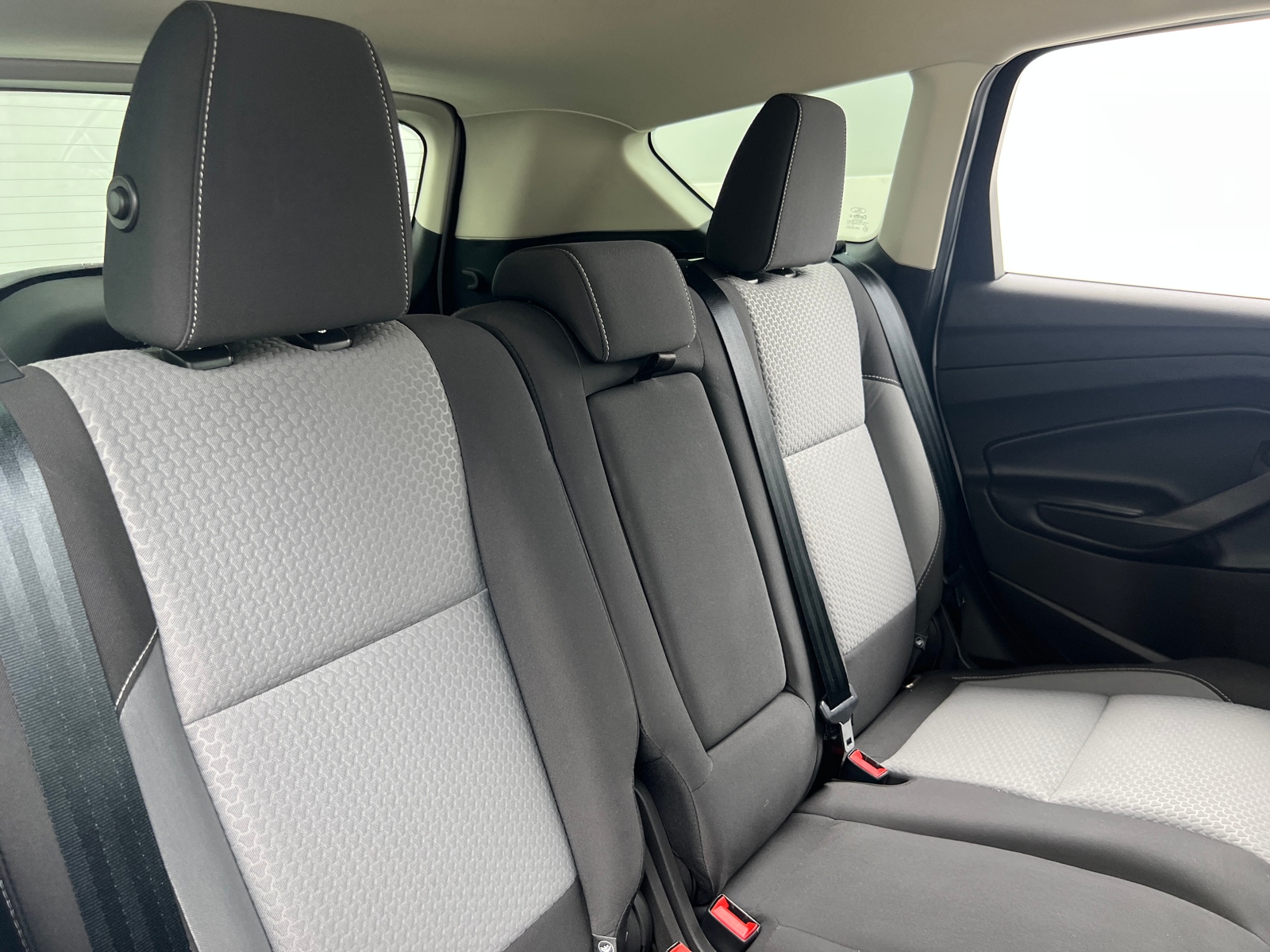 Thumbnail: 2019 Ford Escape - 6