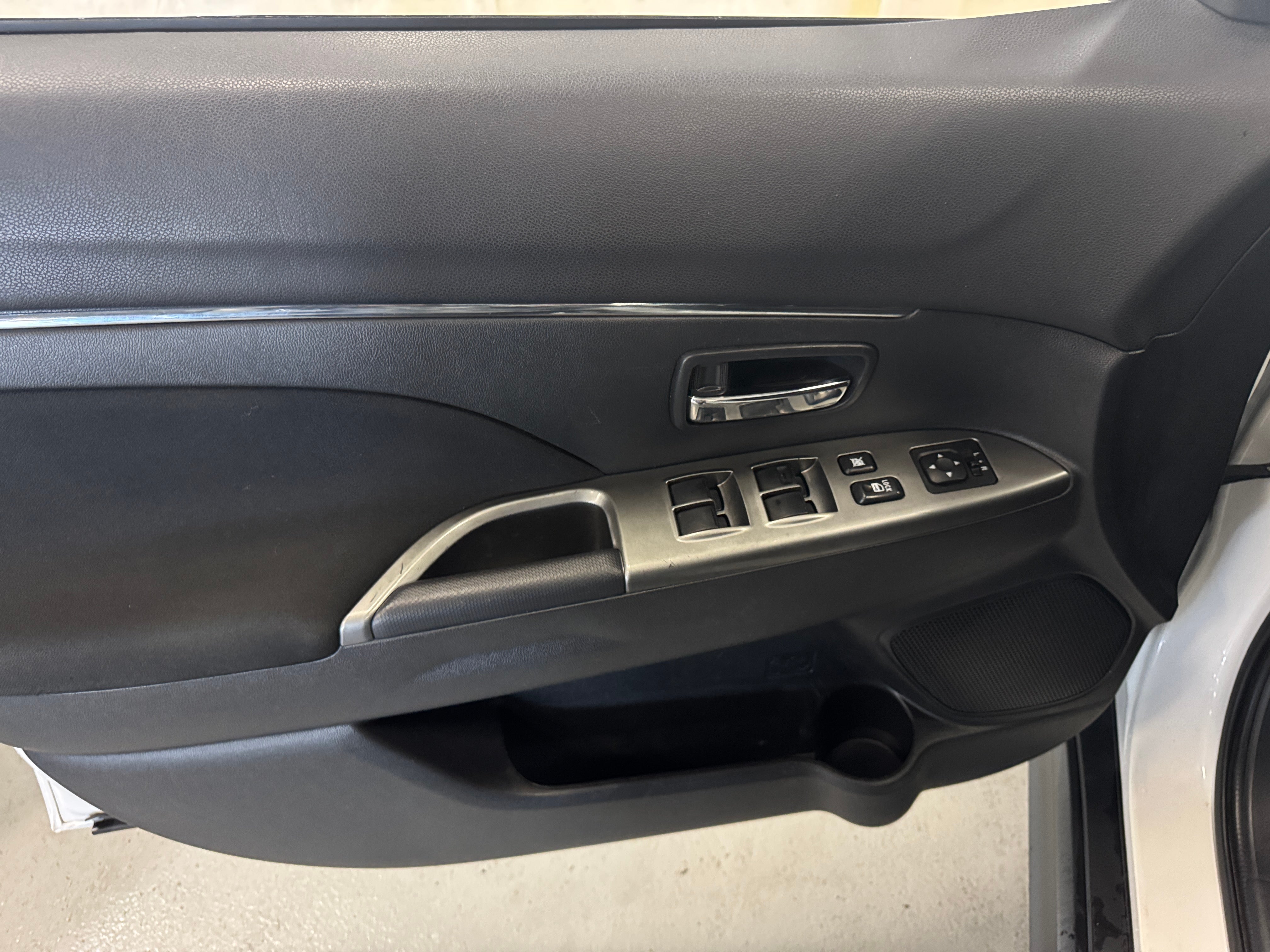 Used 2019 Mitsubishi Outlander Sport ES with VIN JA4AP3AU8KU011451 for sale in Auburn, WA